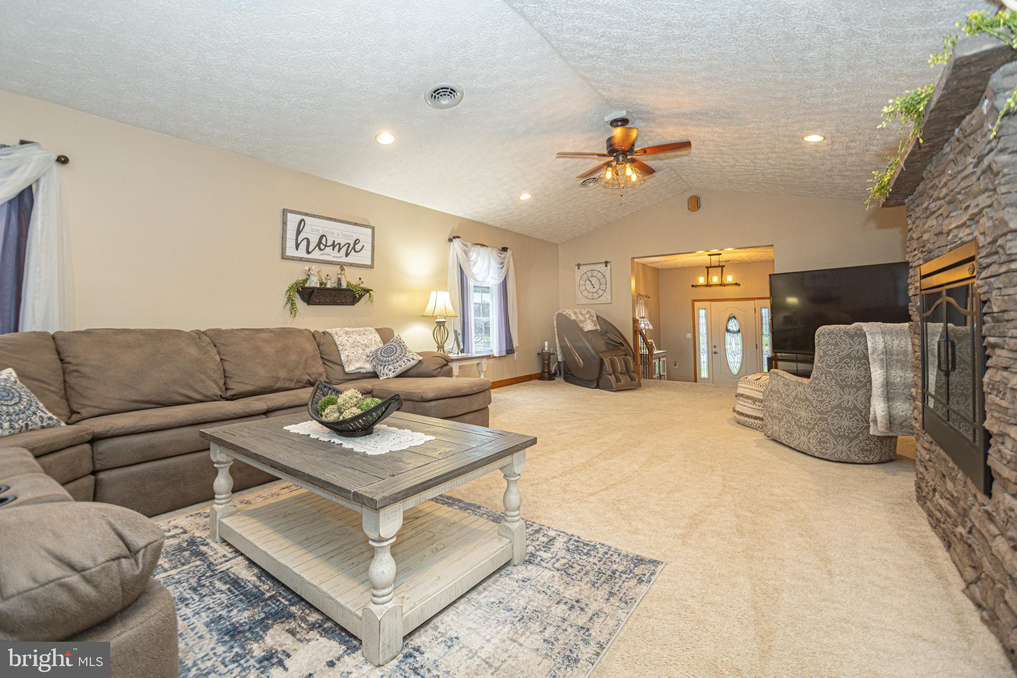 GRANTSVILLE - Residential