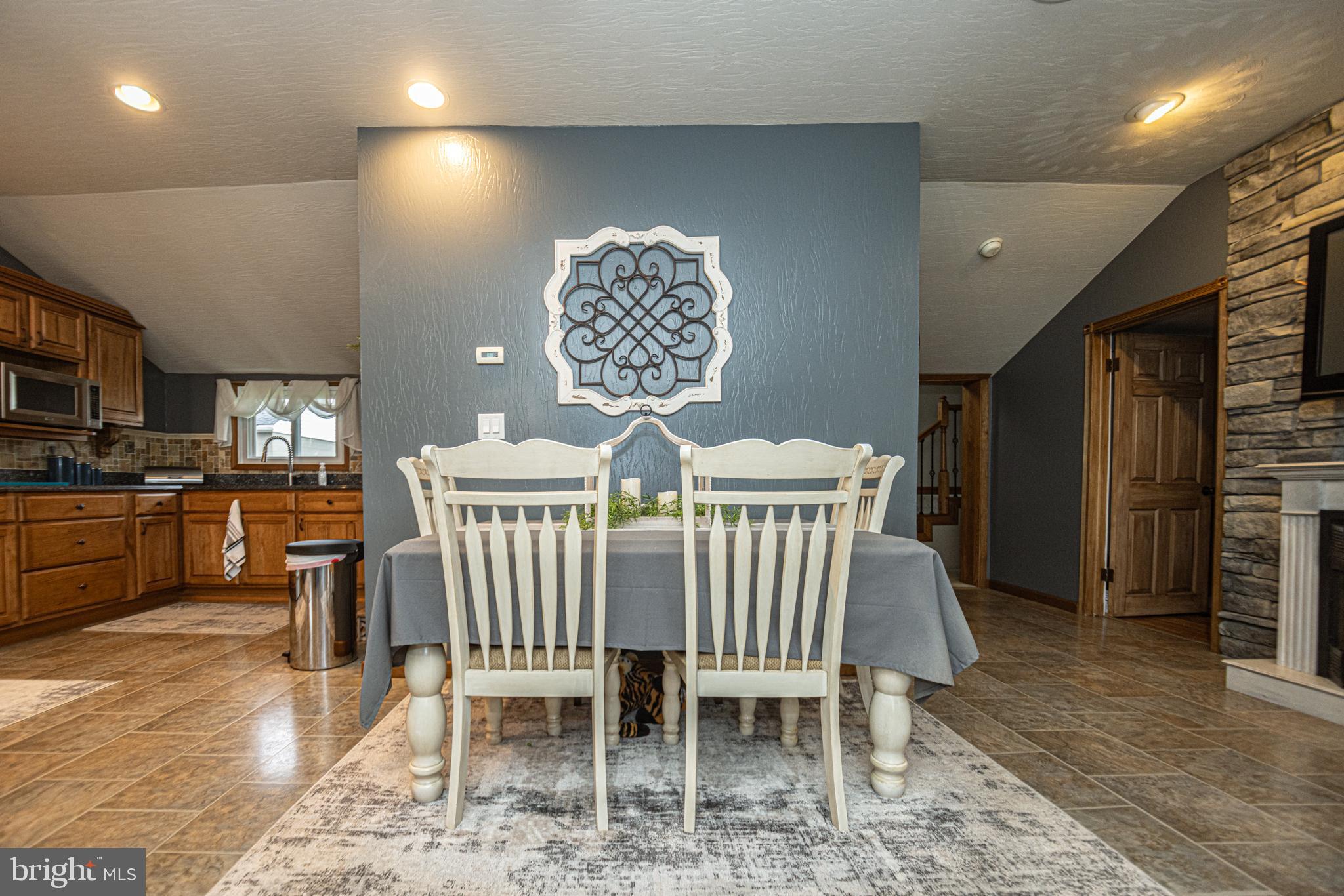 GRANTSVILLE - Residential