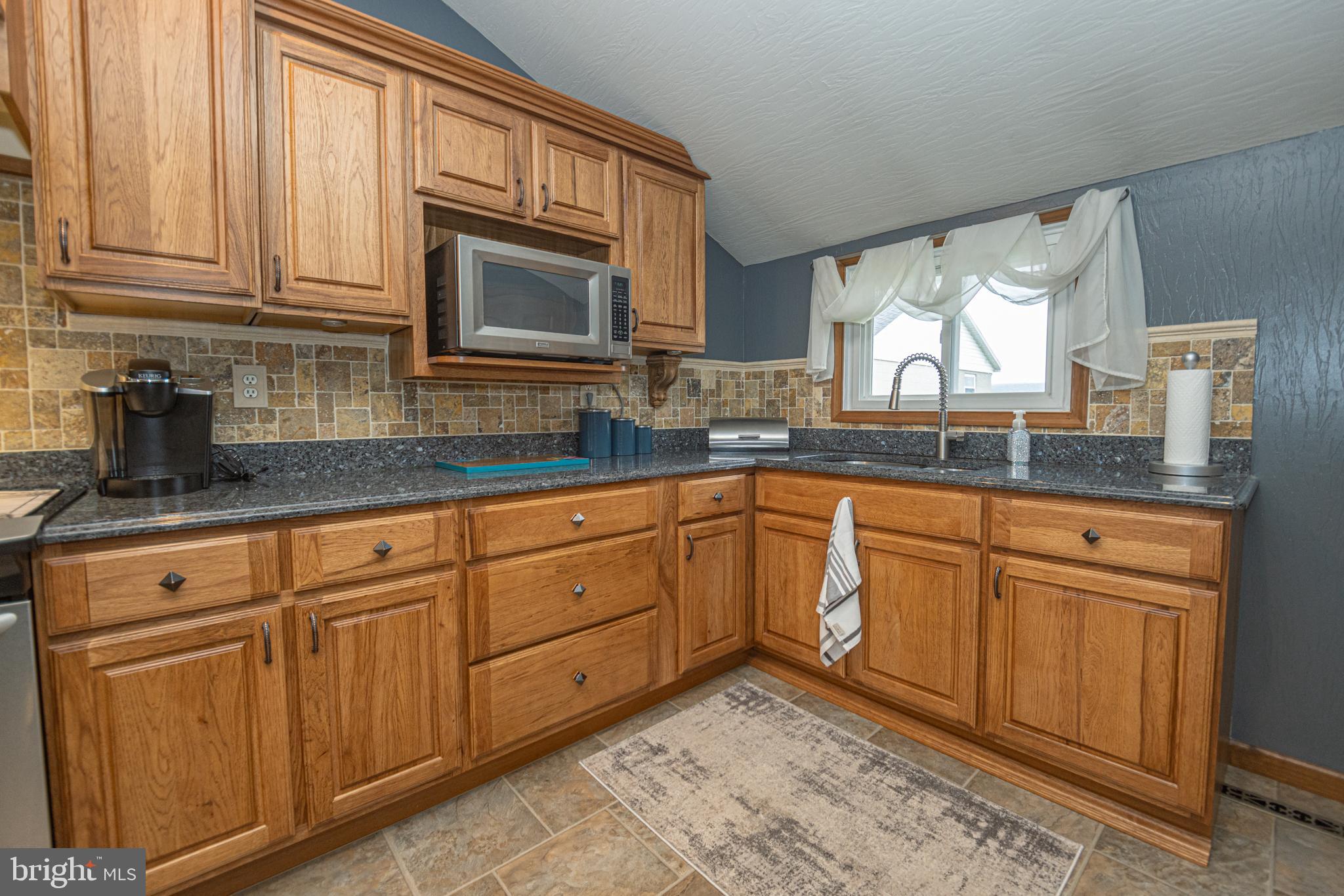 GRANTSVILLE - Residential