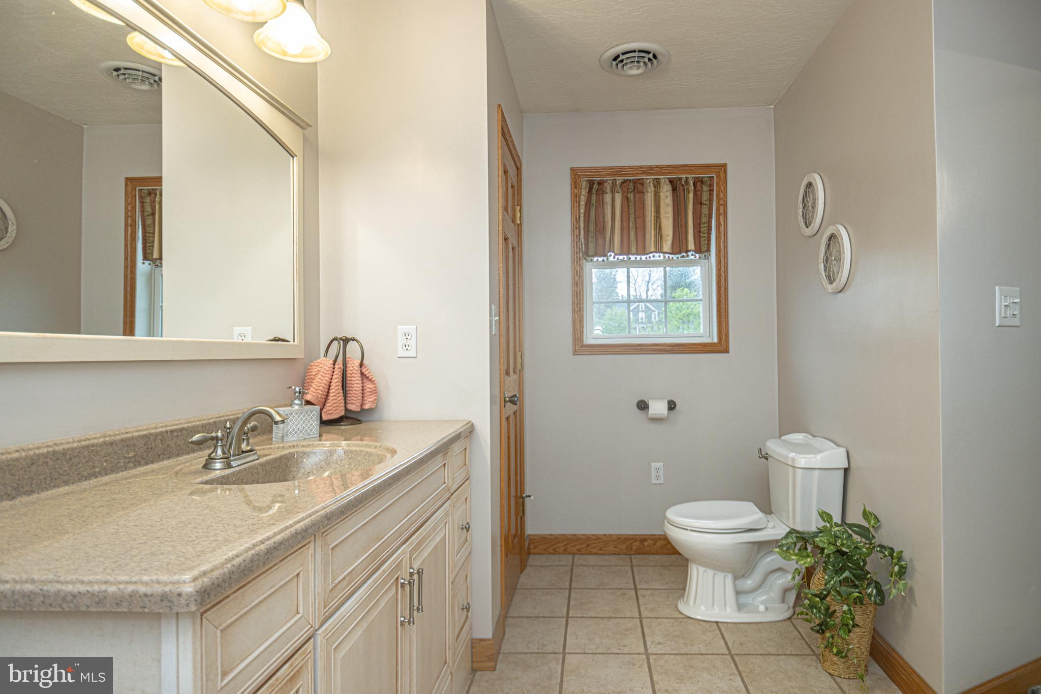 GRANTSVILLE - Residential