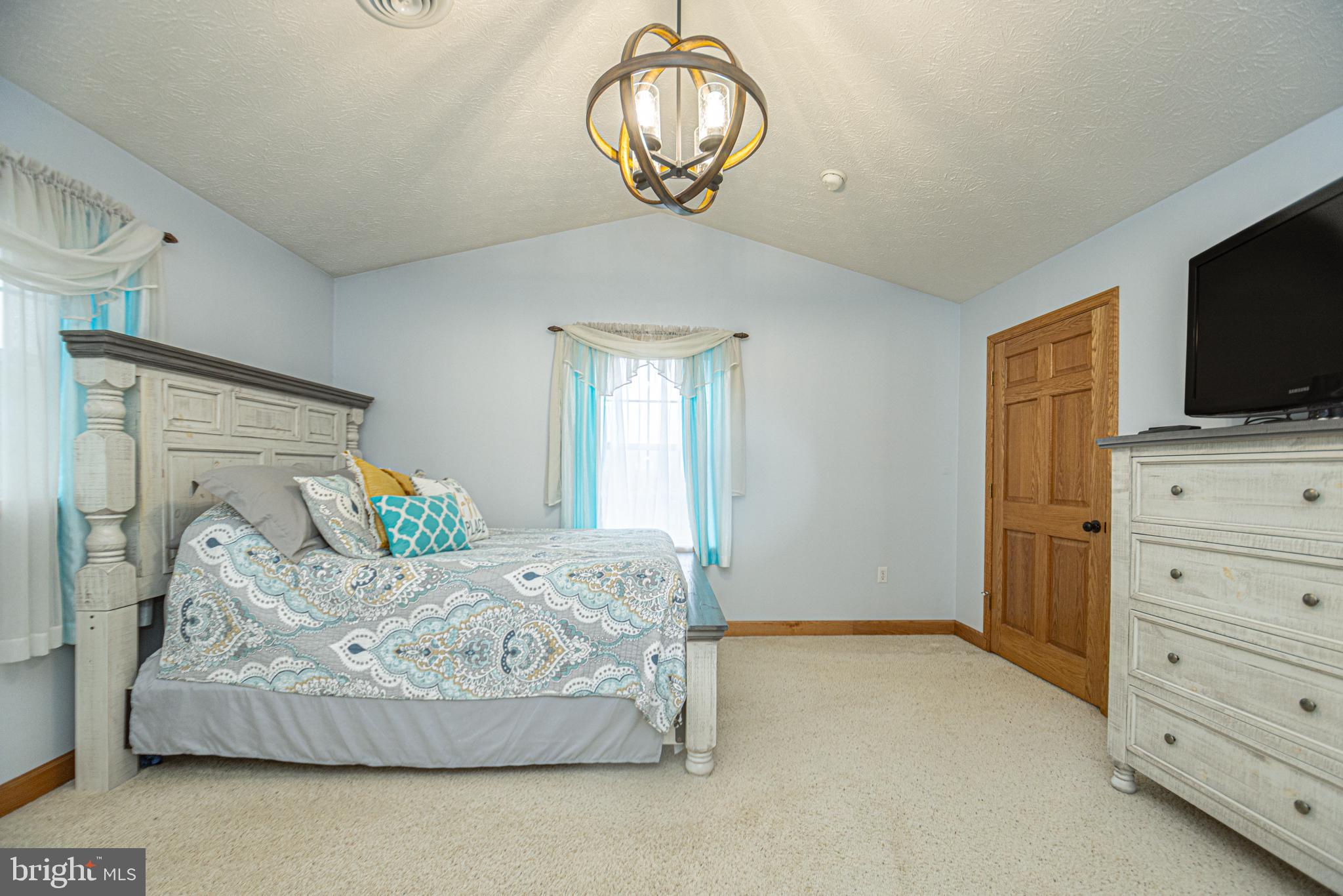 GRANTSVILLE - Residential