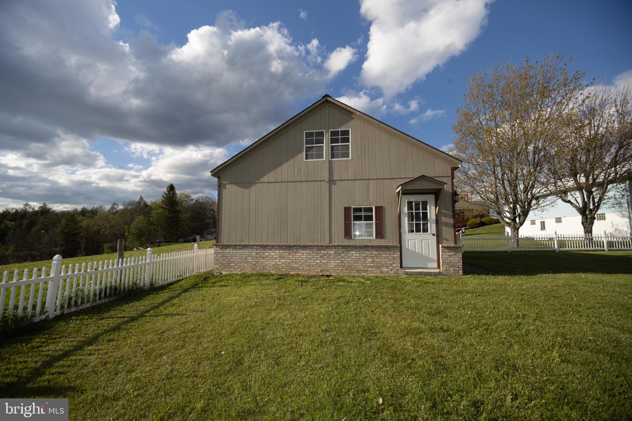 GRANTSVILLE - Residential