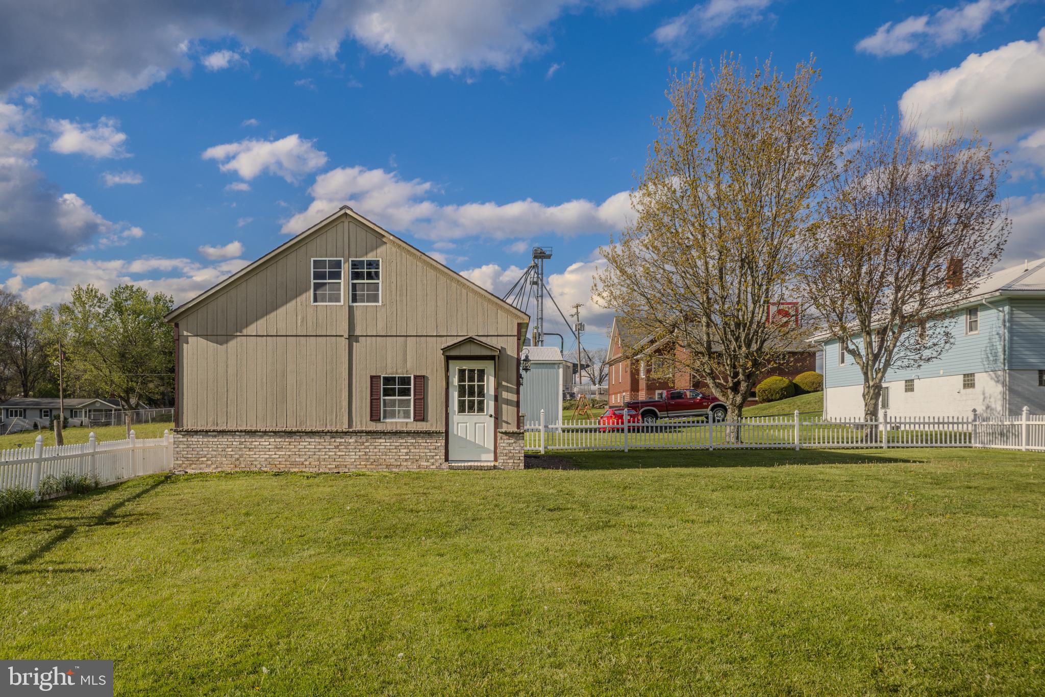 GRANTSVILLE - Residential