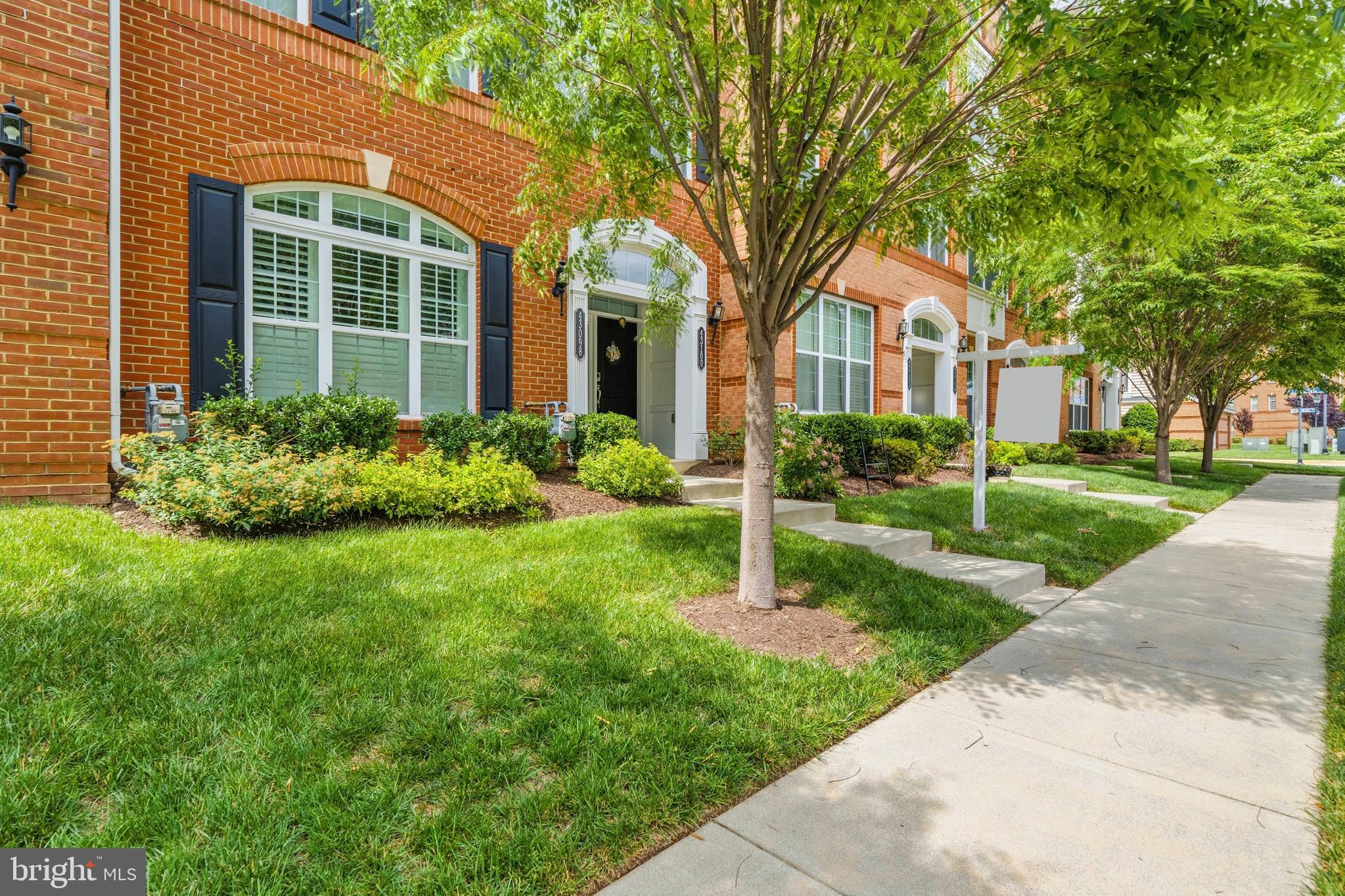 43100 THOROUGHFARE GAP TERRACE