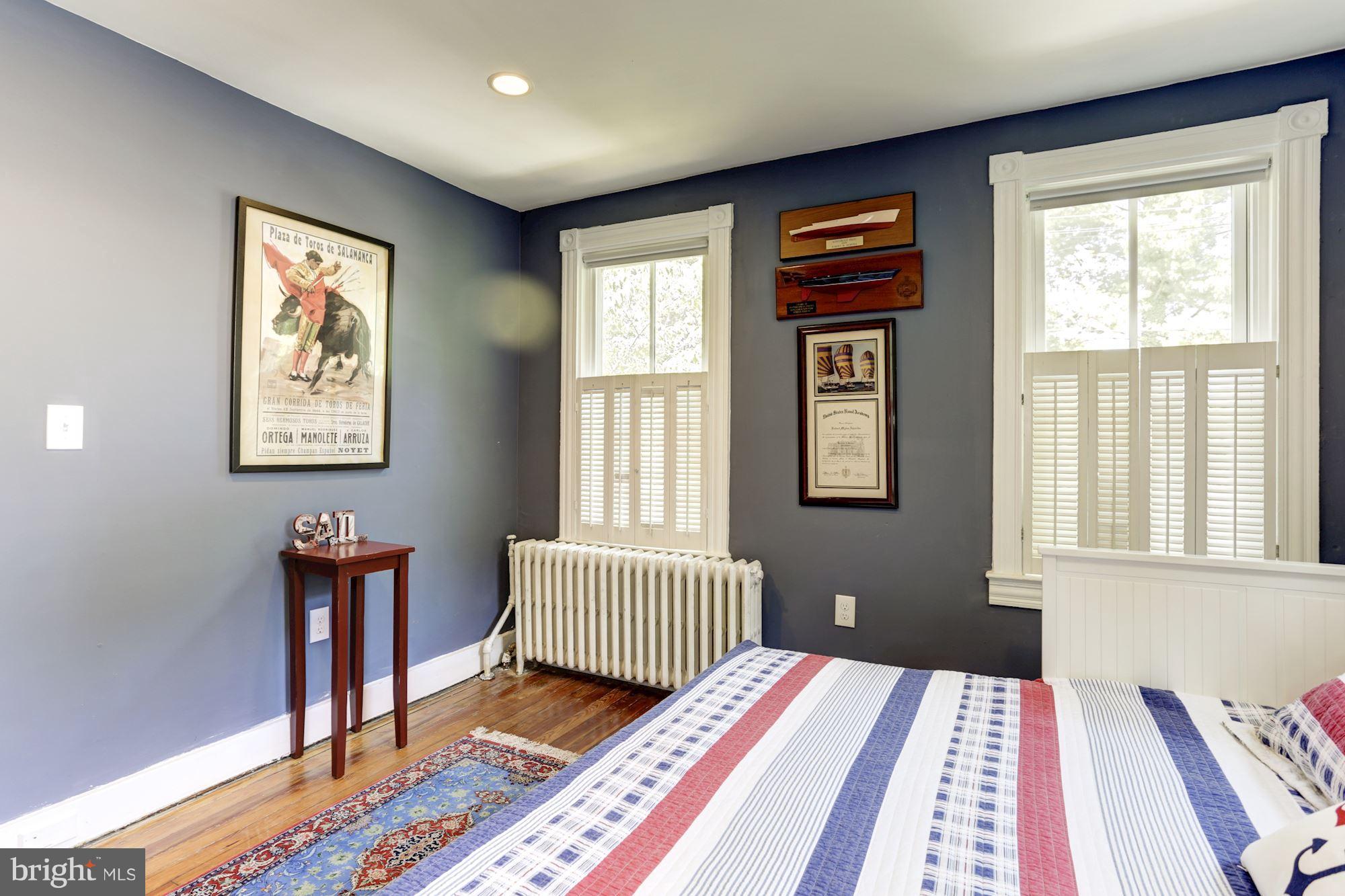 EASTPORT - Residential