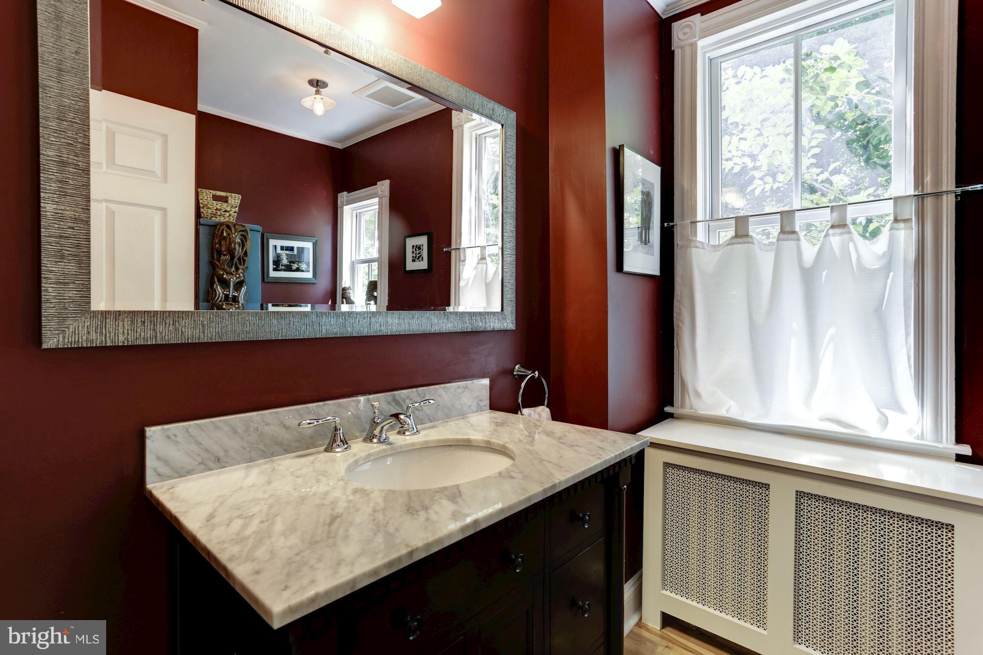 EASTPORT - Residential