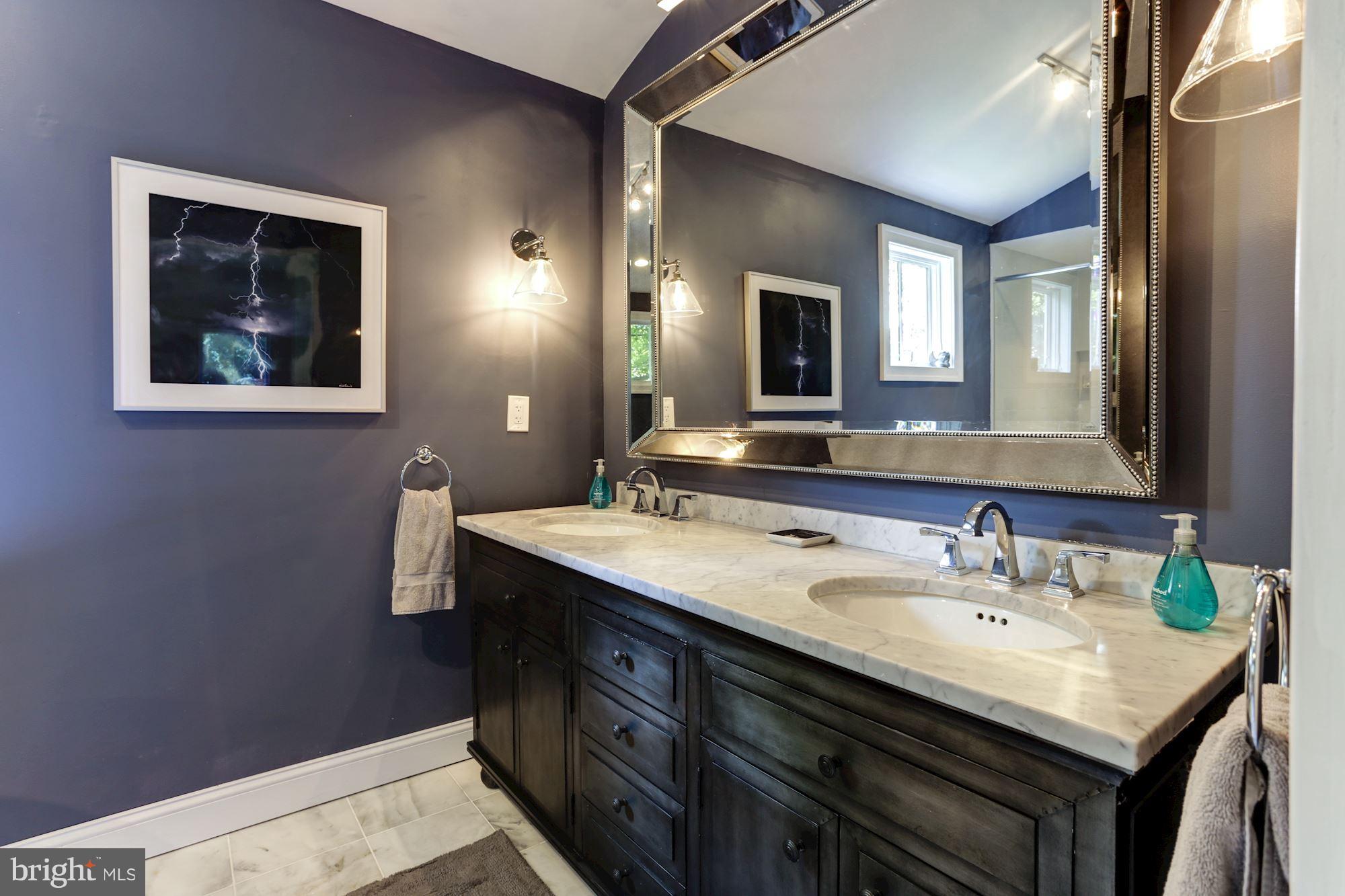 EASTPORT - Residential