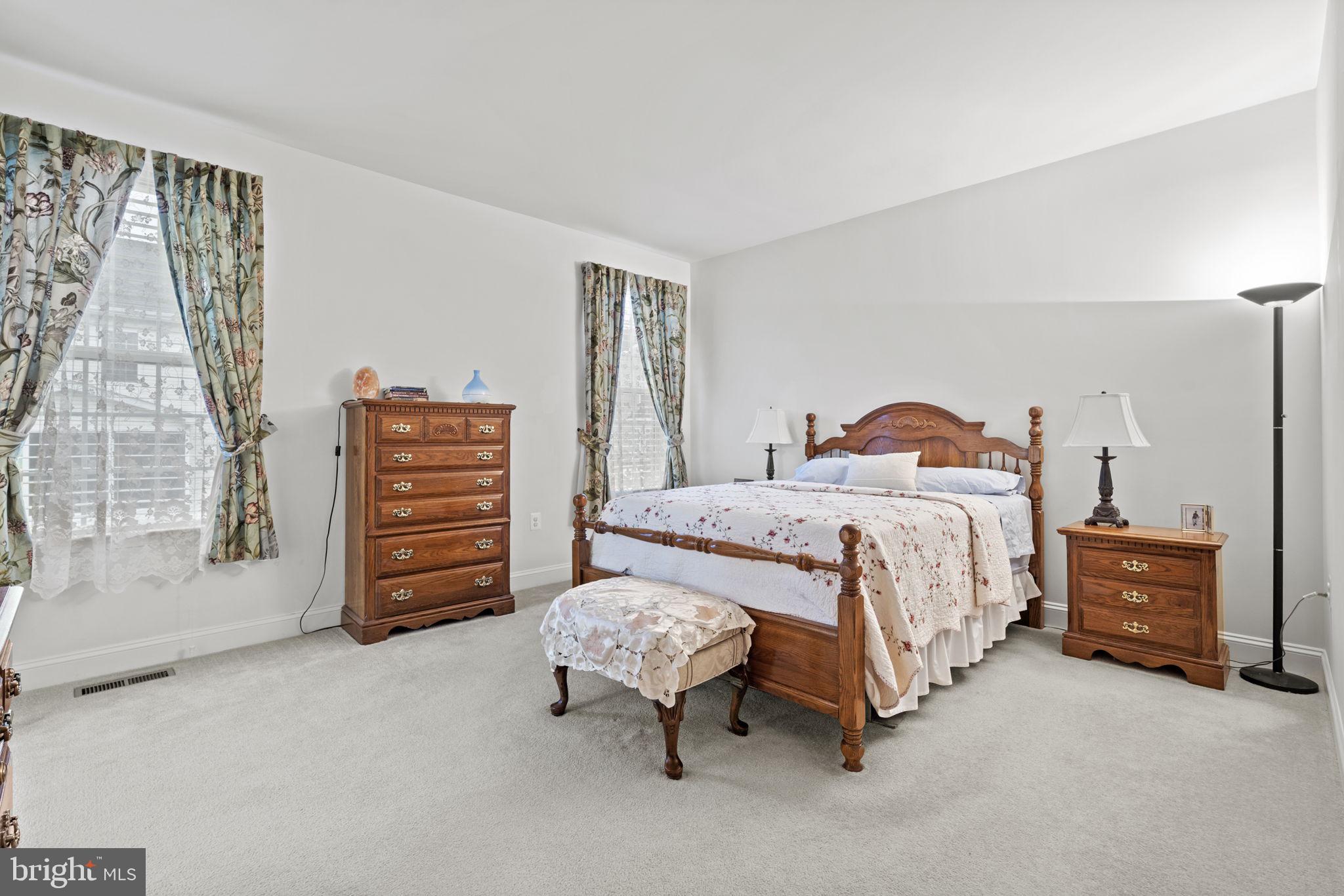 HAMMONDS MILL - Residential