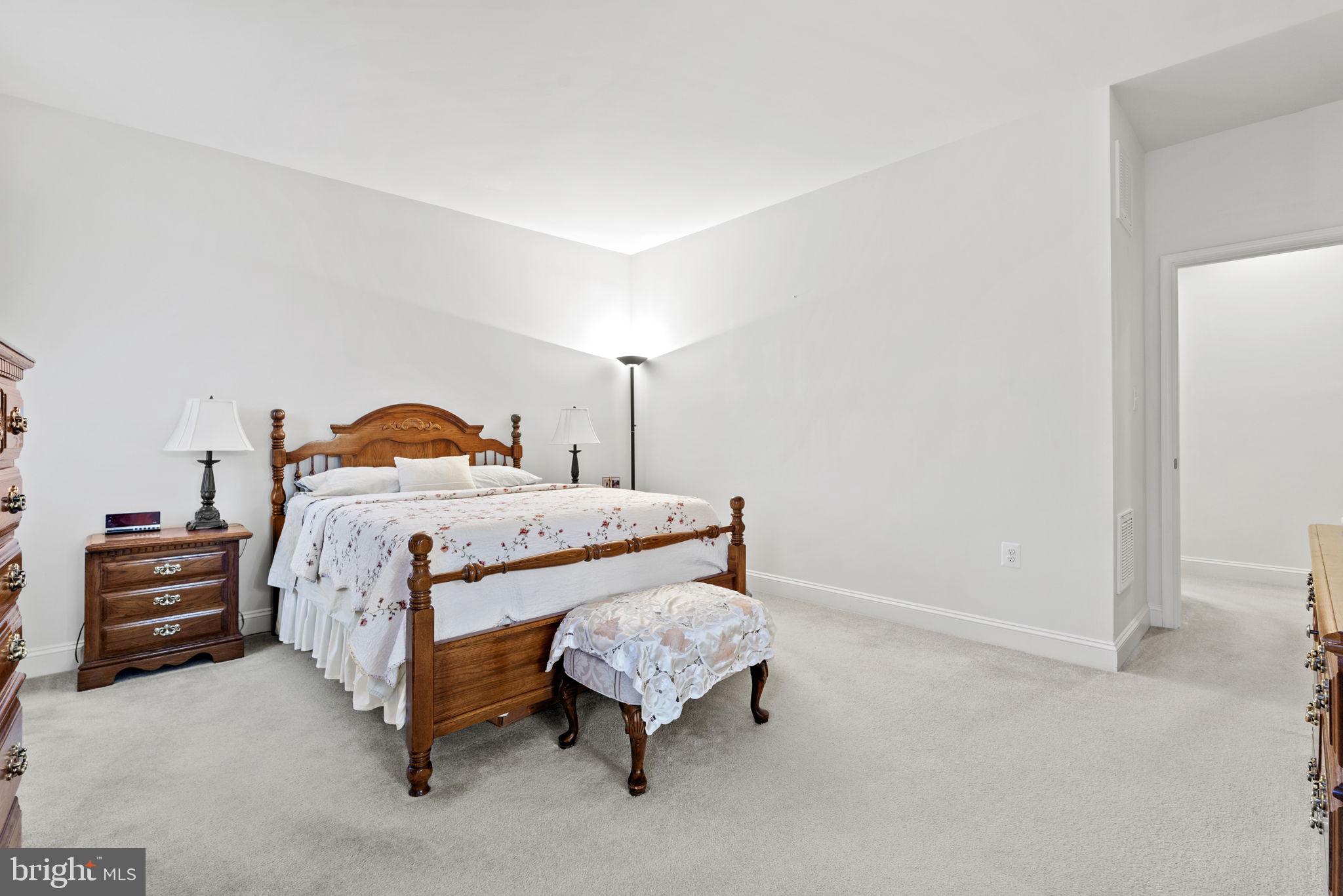 HAMMONDS MILL - Residential