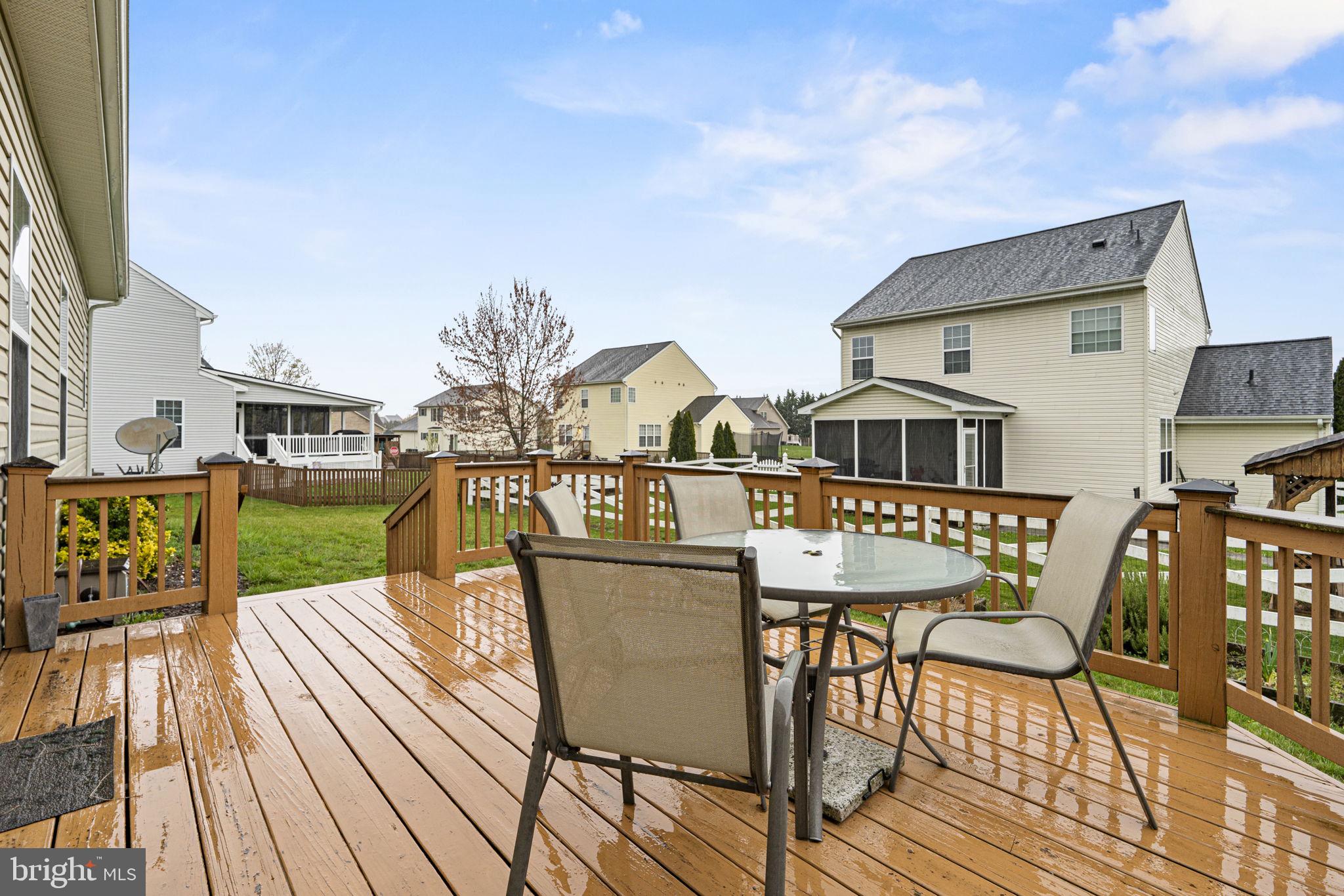 HAMMONDS MILL - Residential