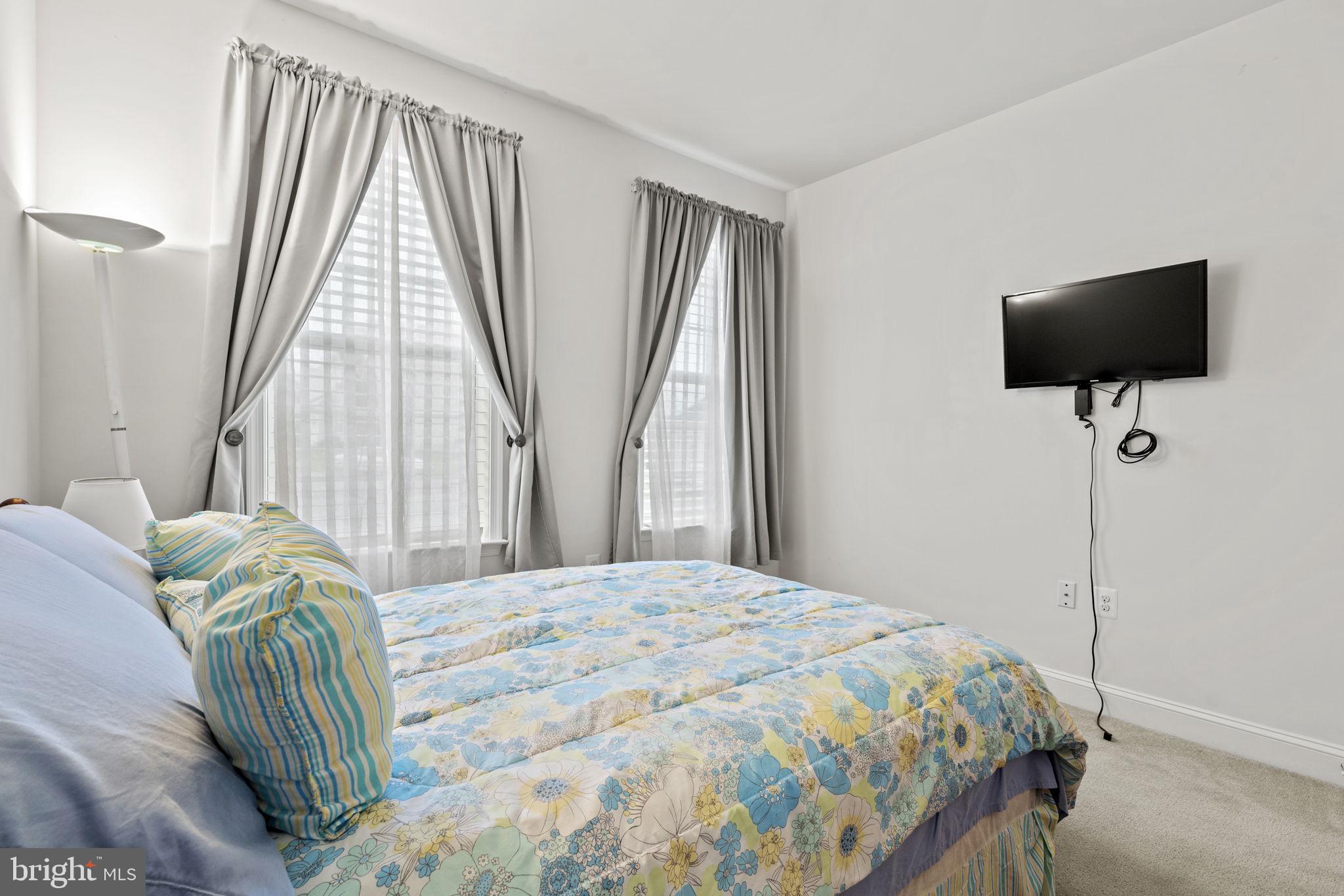 HAMMONDS MILL - Residential