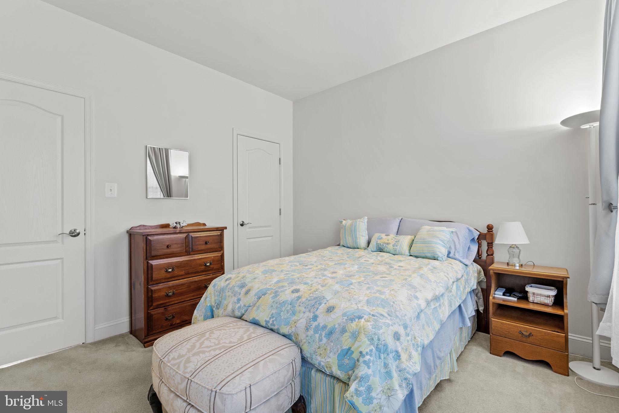 HAMMONDS MILL - Residential