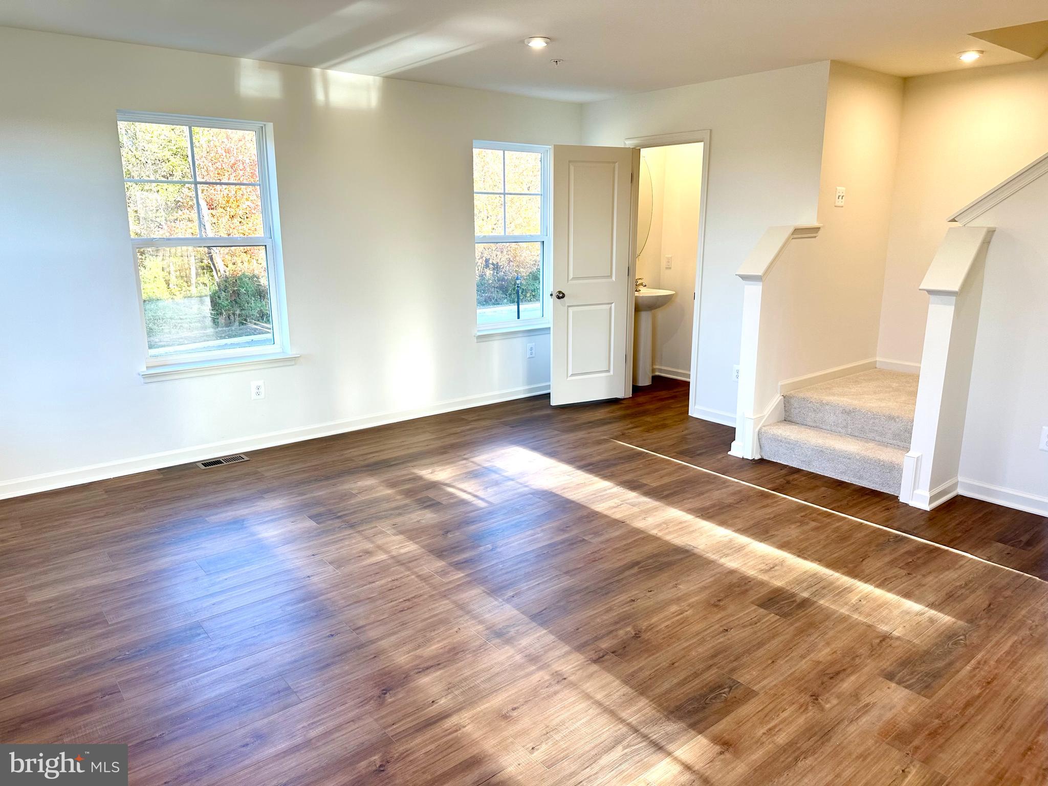 HOMESTEAD ACRES - Residential