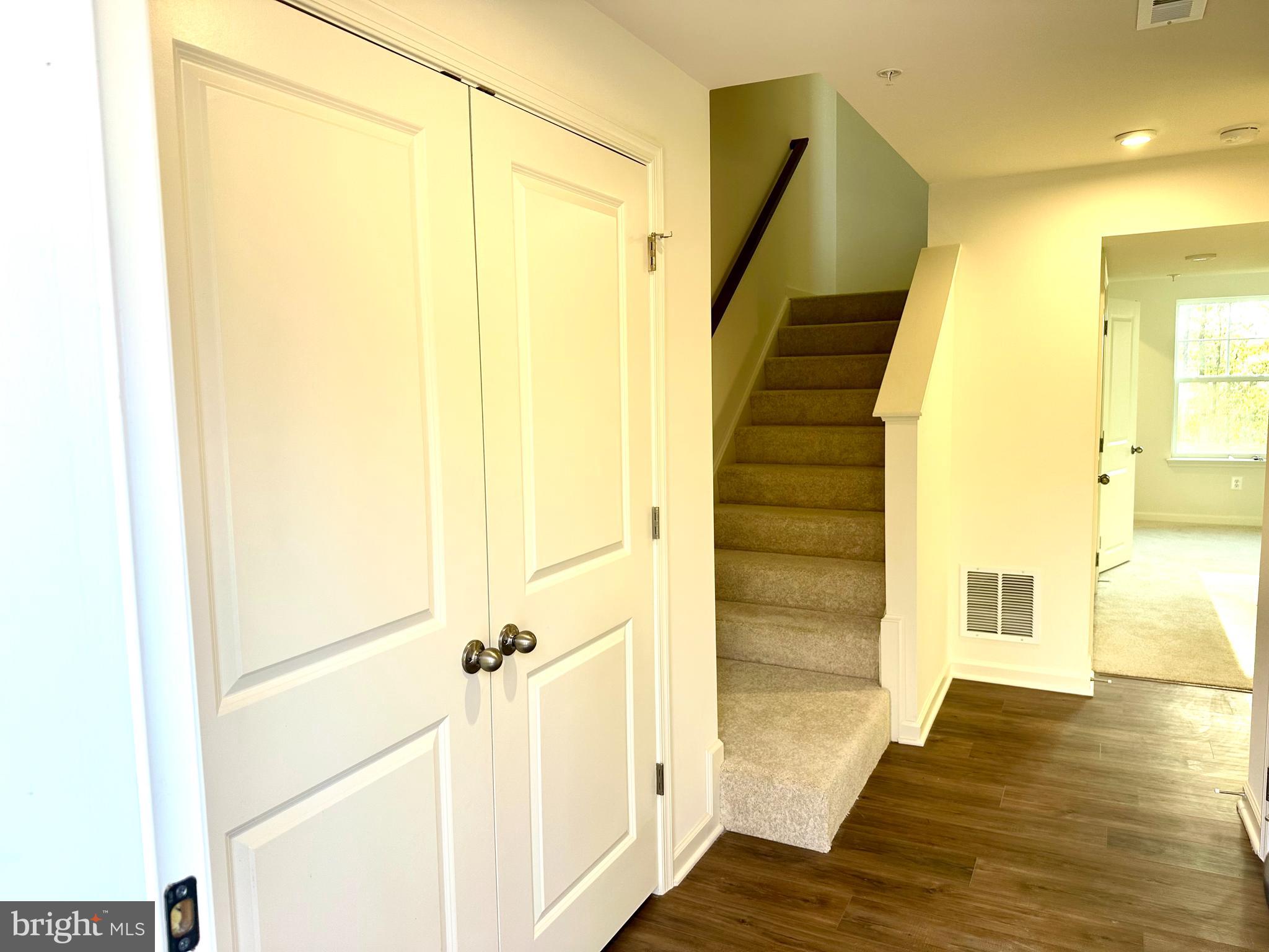 HOMESTEAD ACRES - Residential