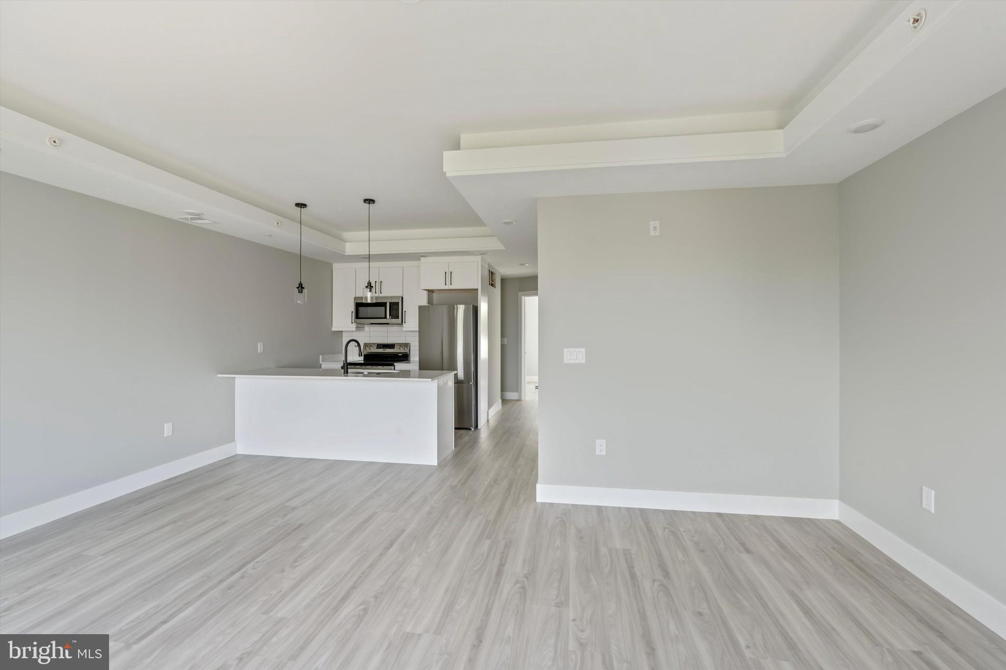 OLDE KENSINGTON - Residential Lease