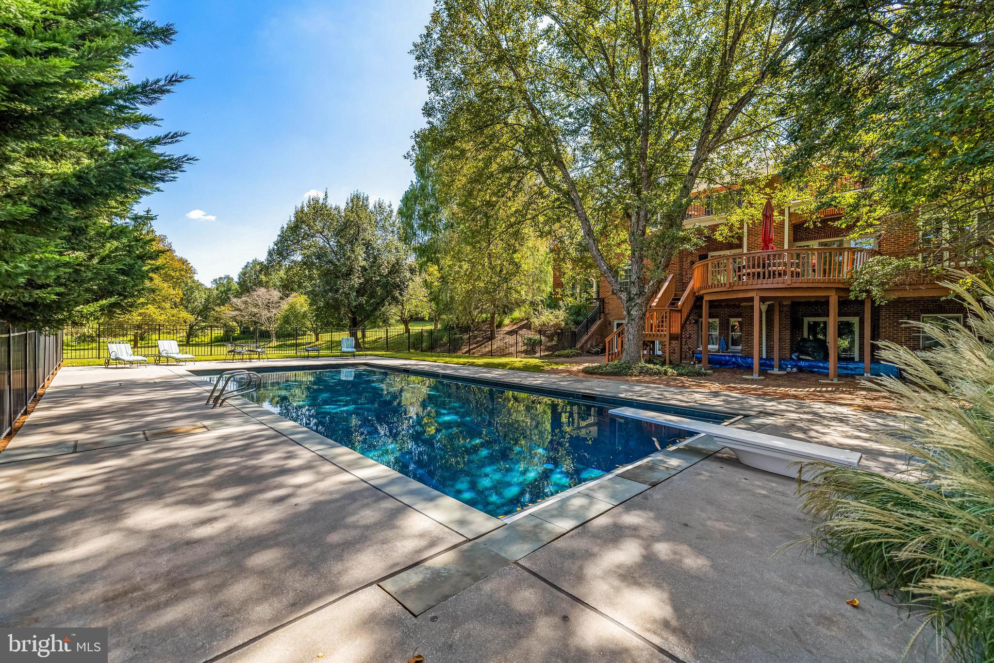 HILLSTEAD - Residential