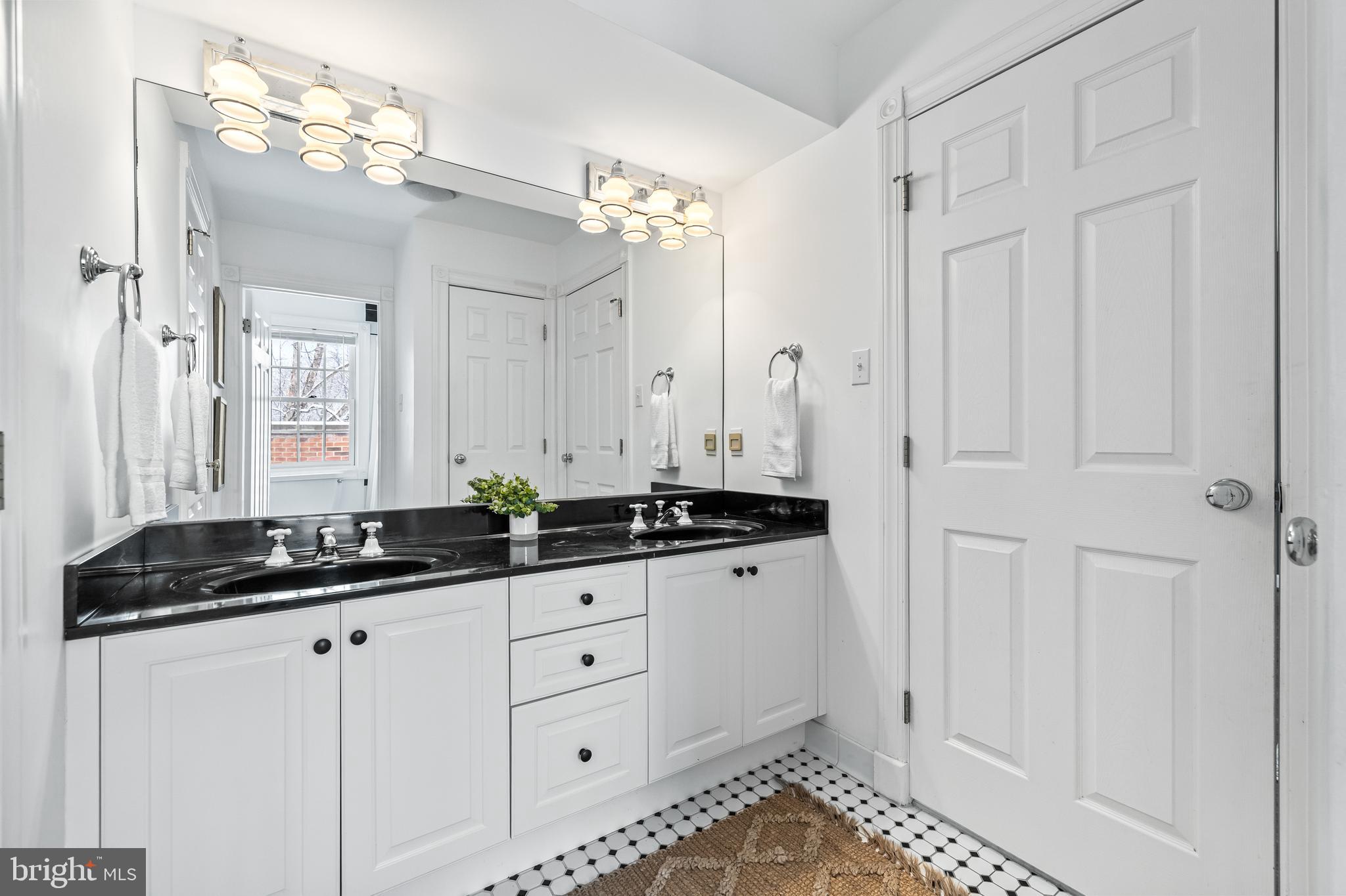 HILLSTEAD - Residential