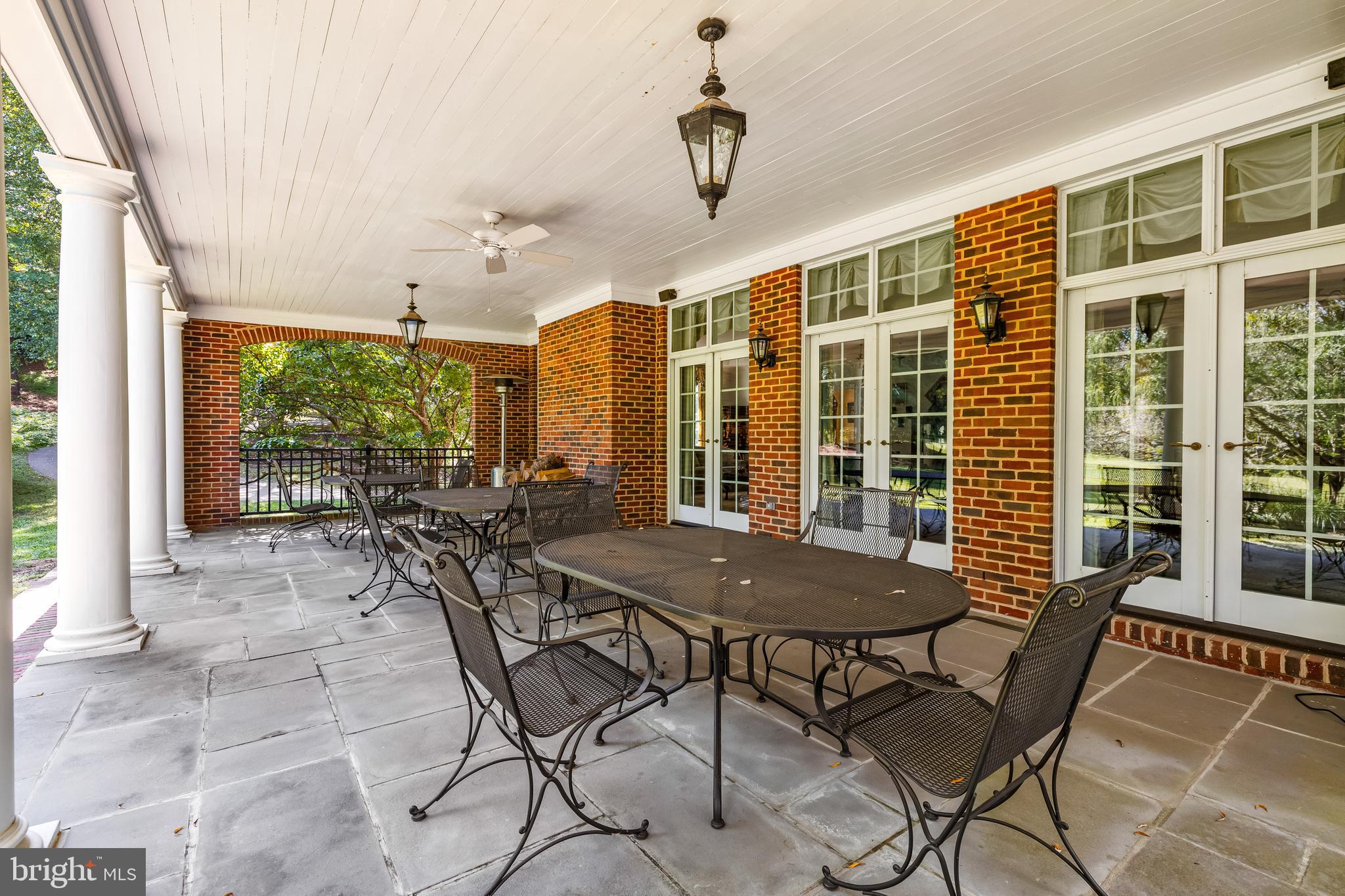 HILLSTEAD - Residential