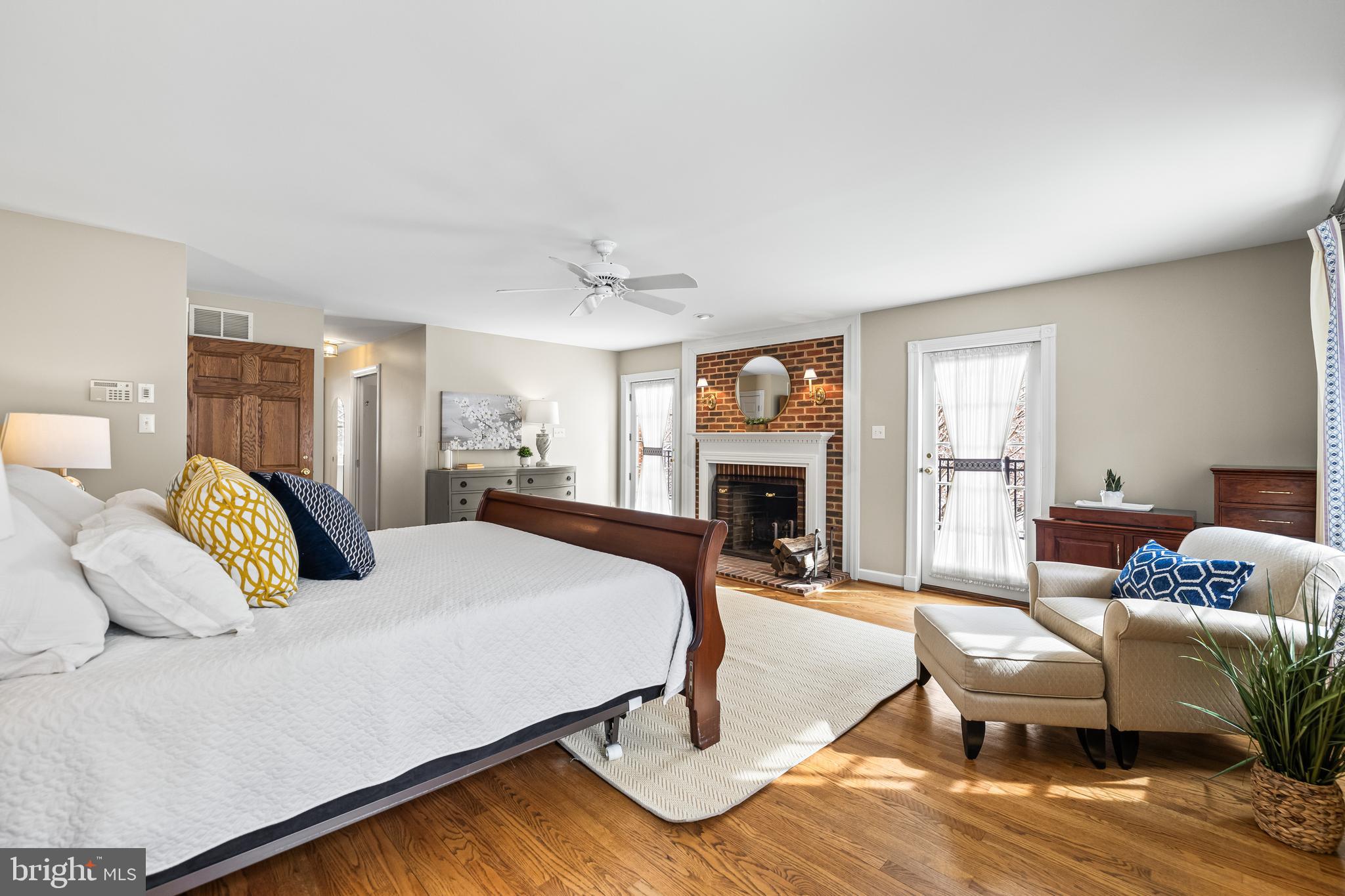 HILLSTEAD - Residential