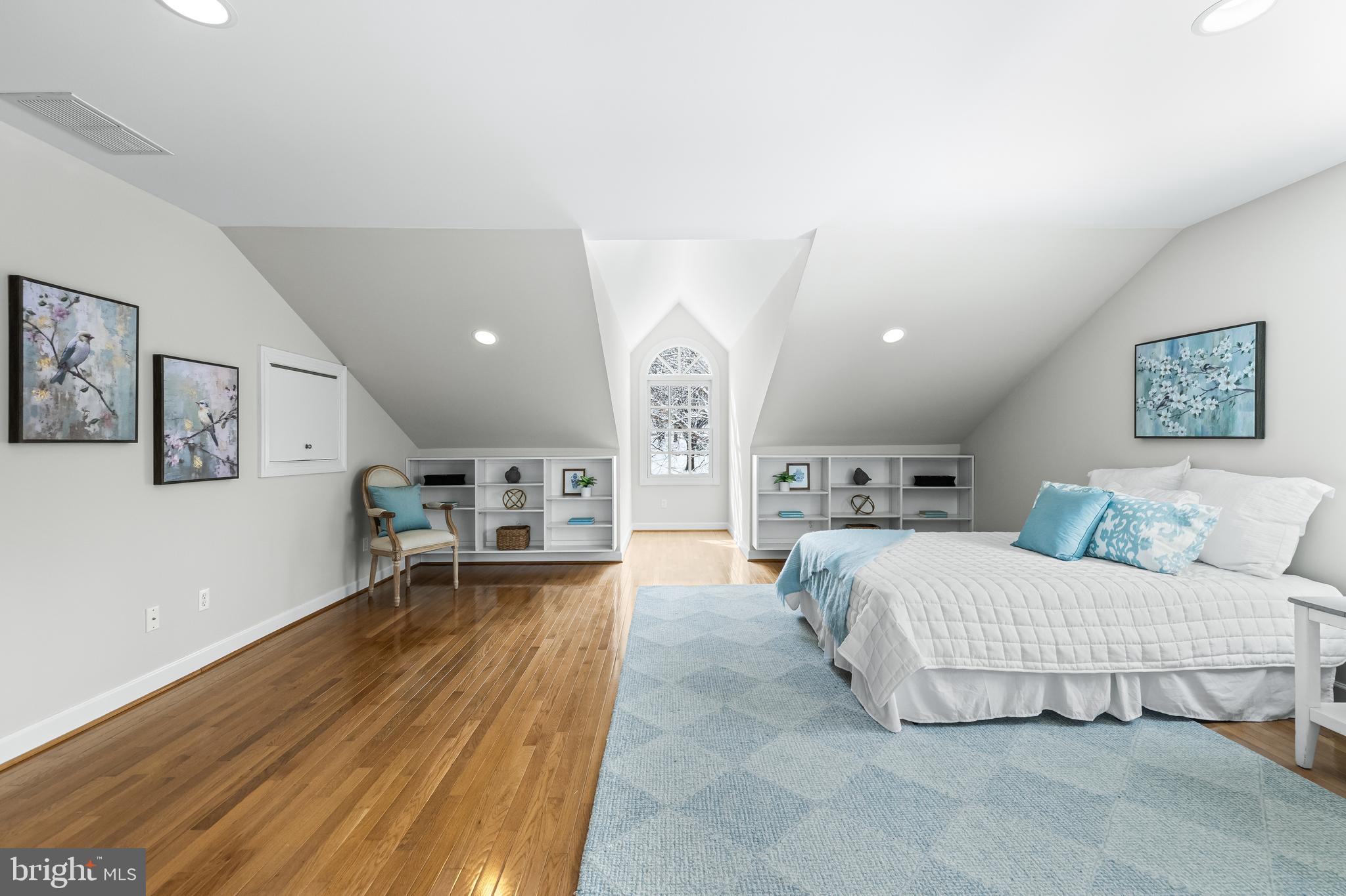 HILLSTEAD - Residential