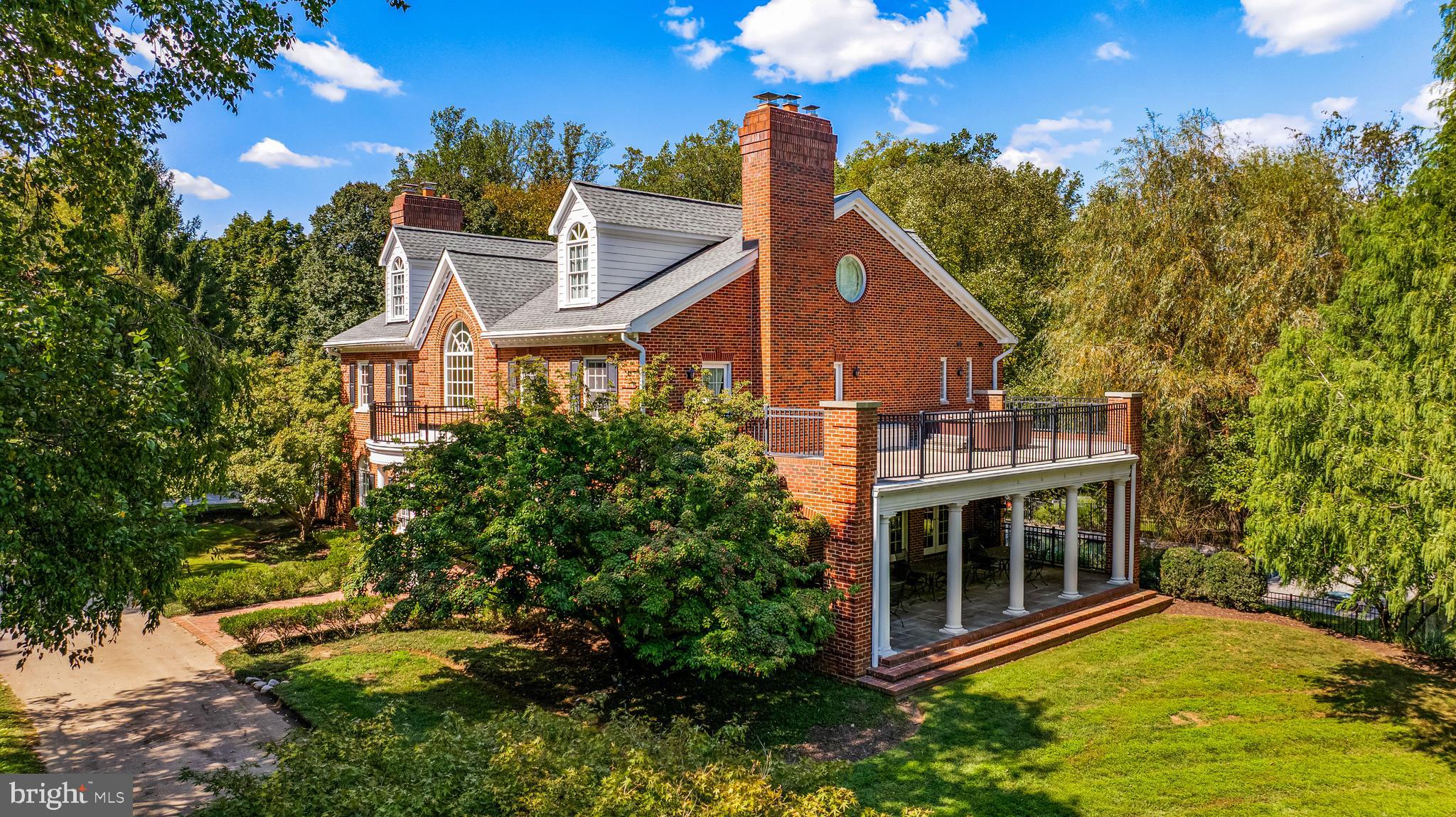 HILLSTEAD - Residential