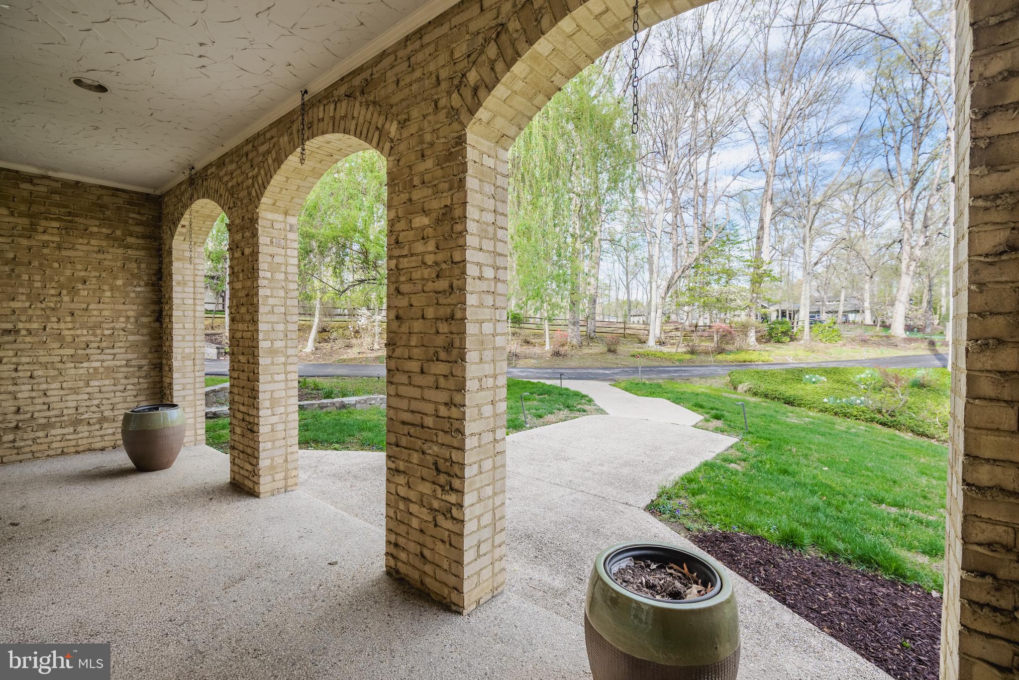 POTOMAC VILLAGE - Residential