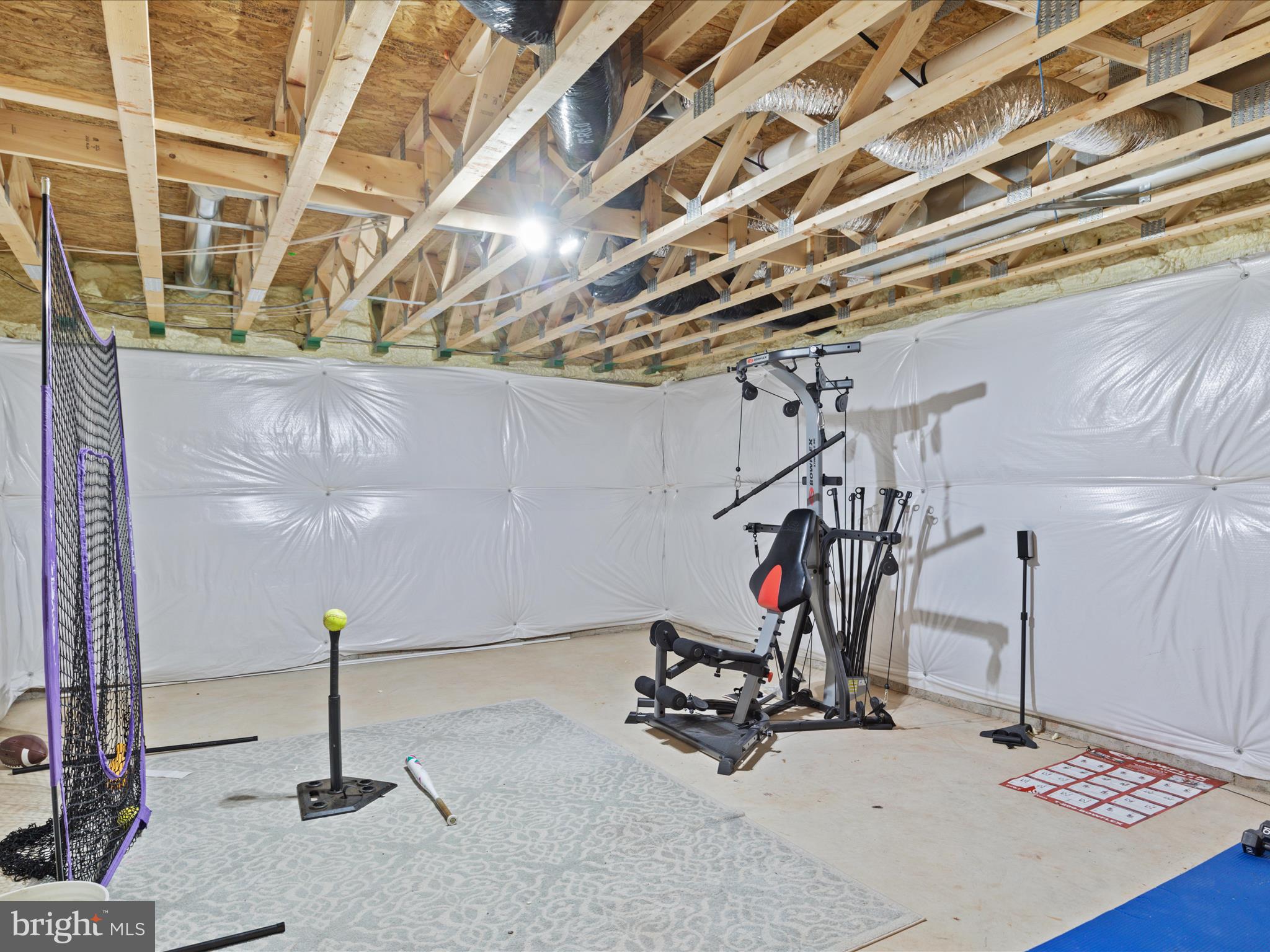 MEADOWBROOK - Residential