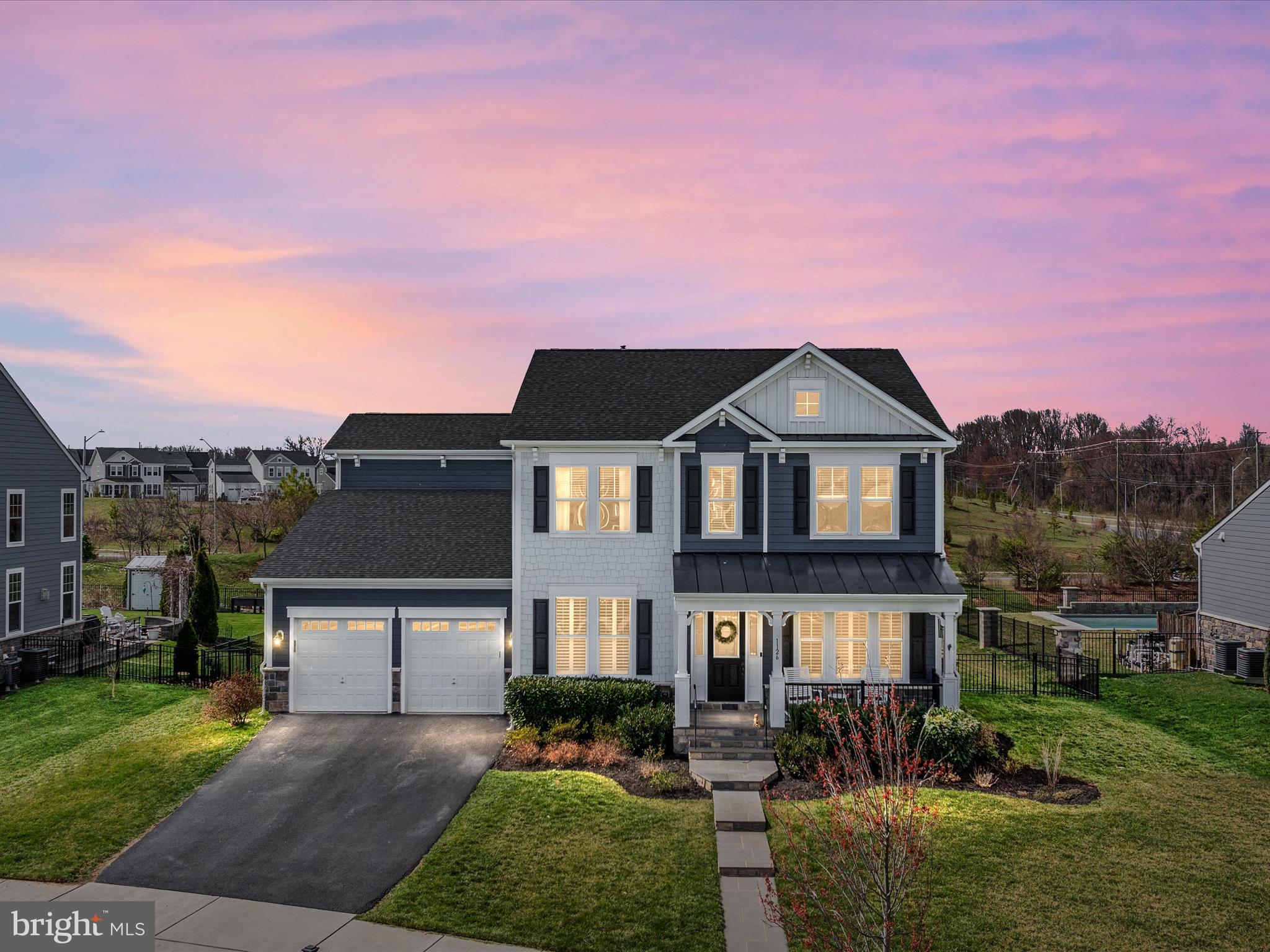 1126 ATHENA DRIVE SE