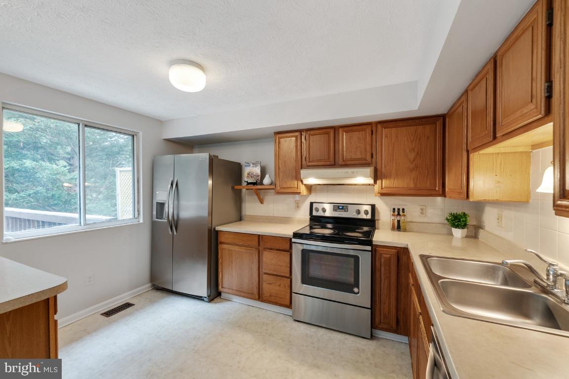 SUMMIT WALK - Residential