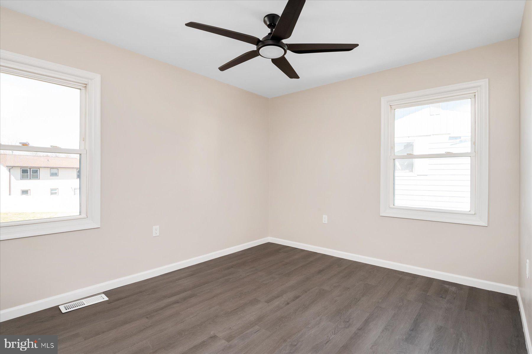 THE PROVINCES - Residential