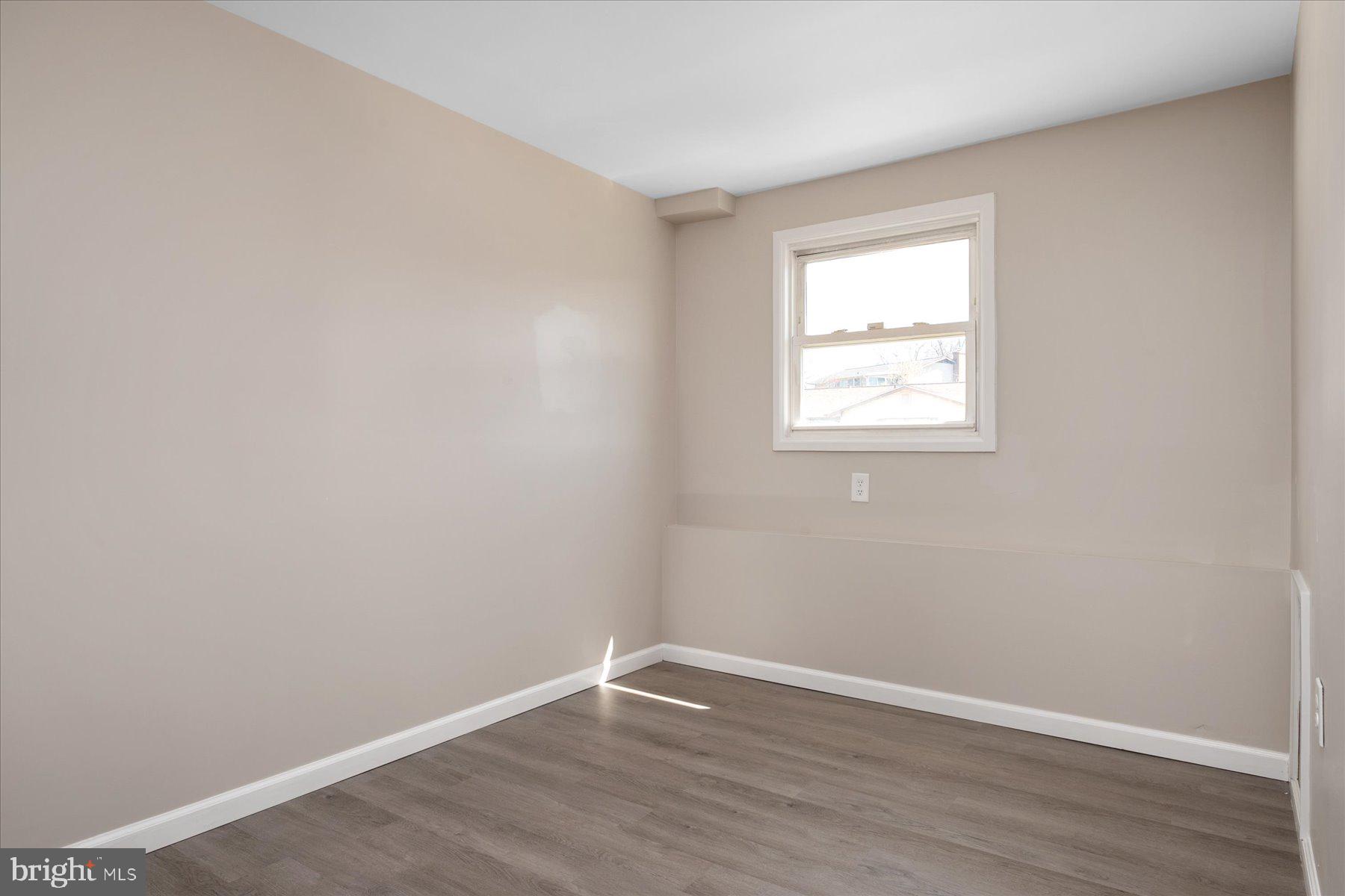 THE PROVINCES - Residential