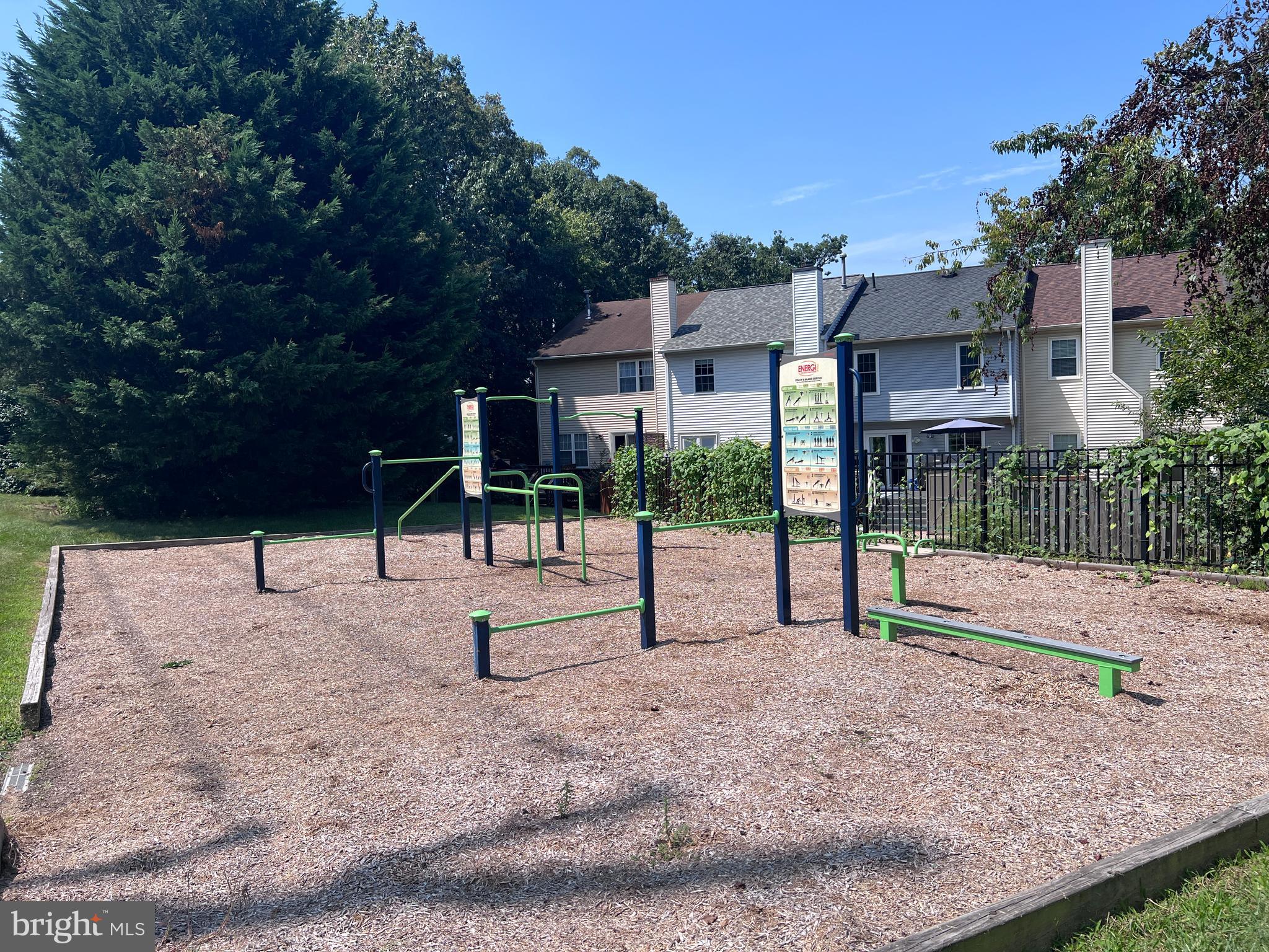 CLIFTON TOWNES - Residential Lease