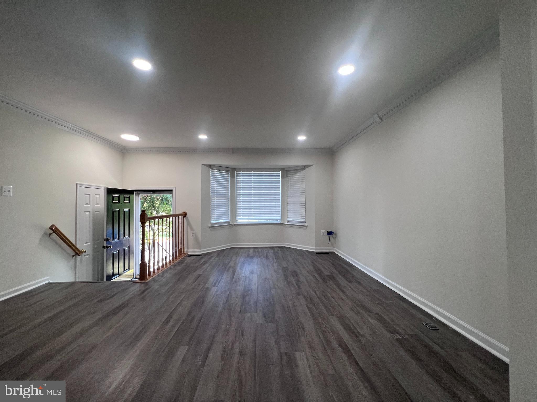 CLIFTON TOWNES - Residential Lease