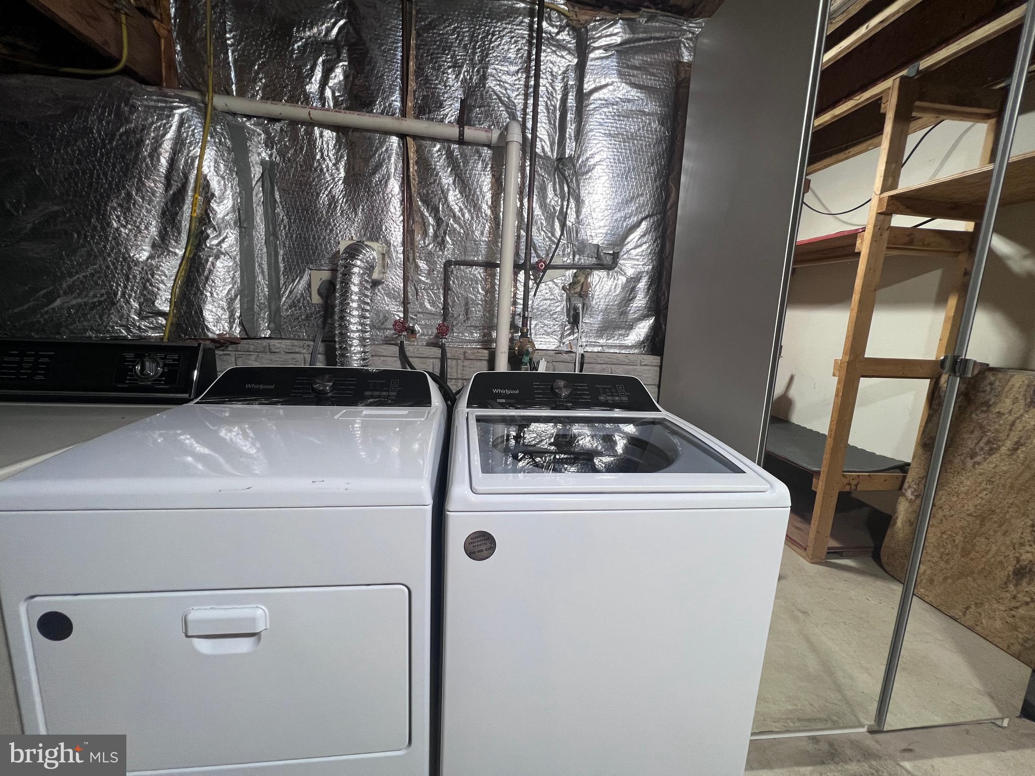 CLIFTON TOWNES - Residential Lease