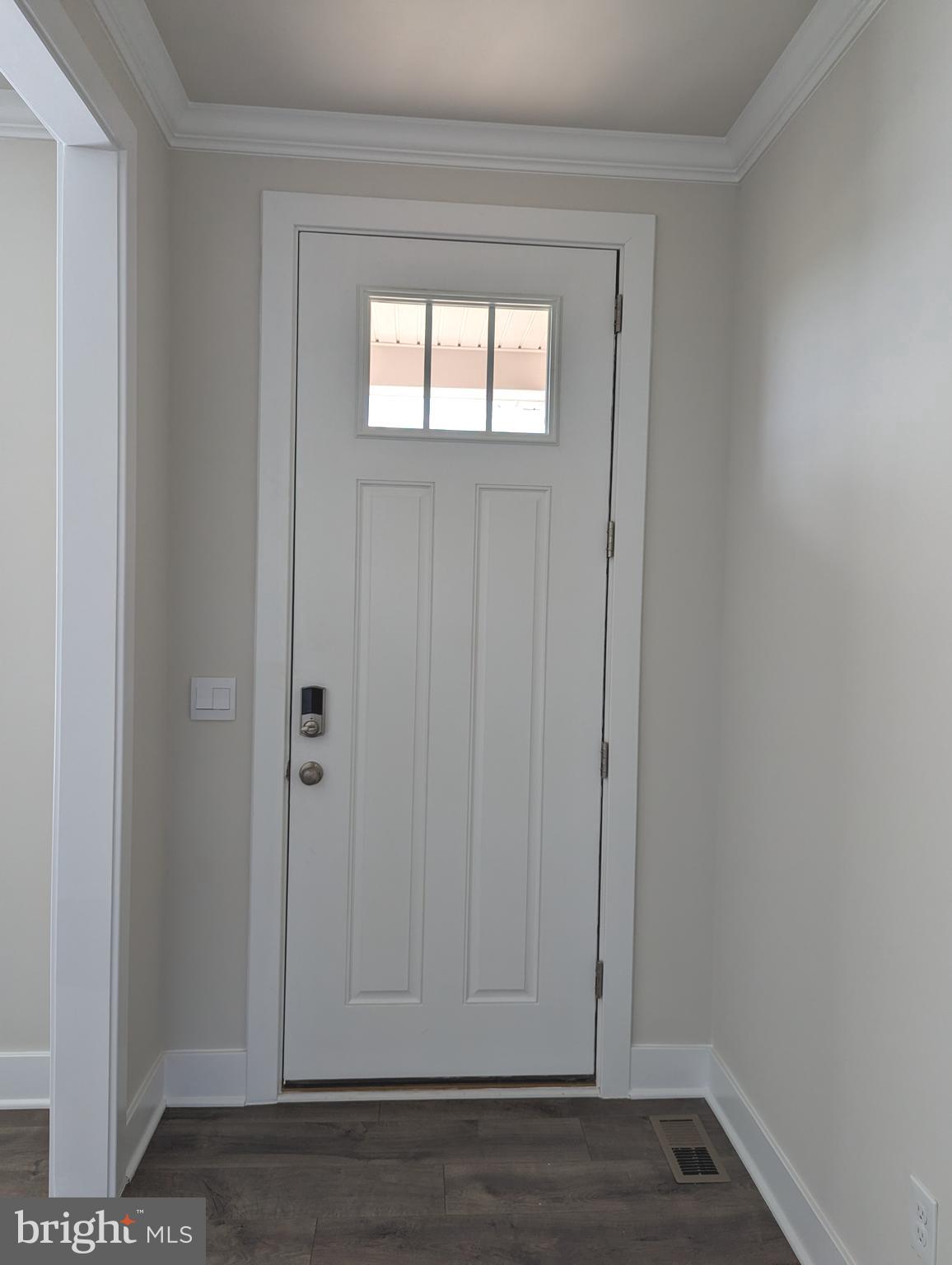 ROBINSONS PARADISE - Residential Lease