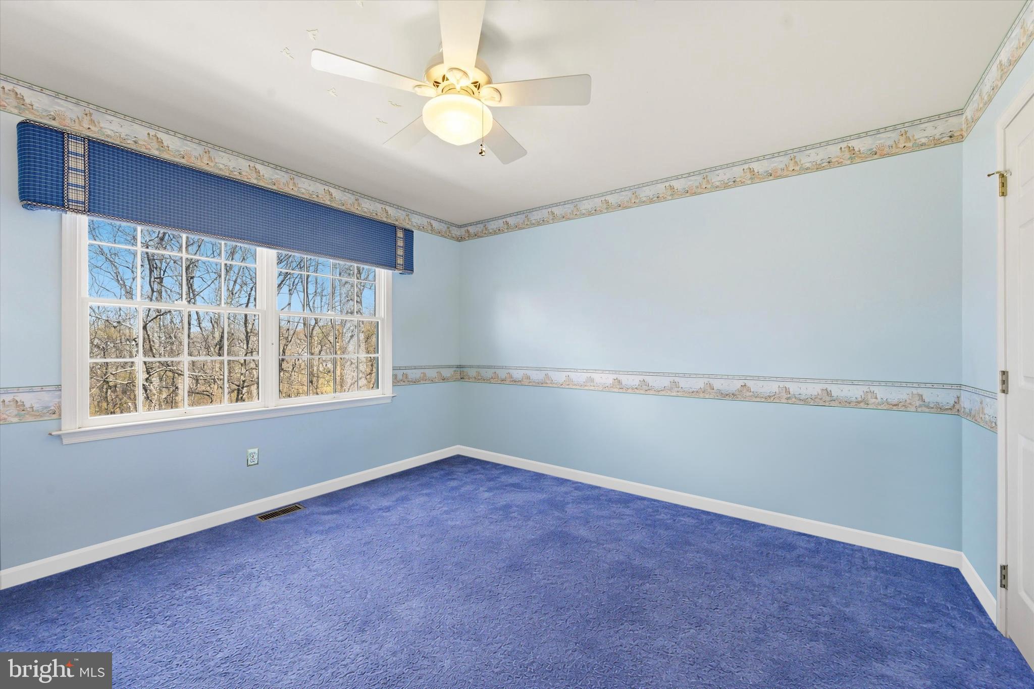 LAKERIDGE - Residential