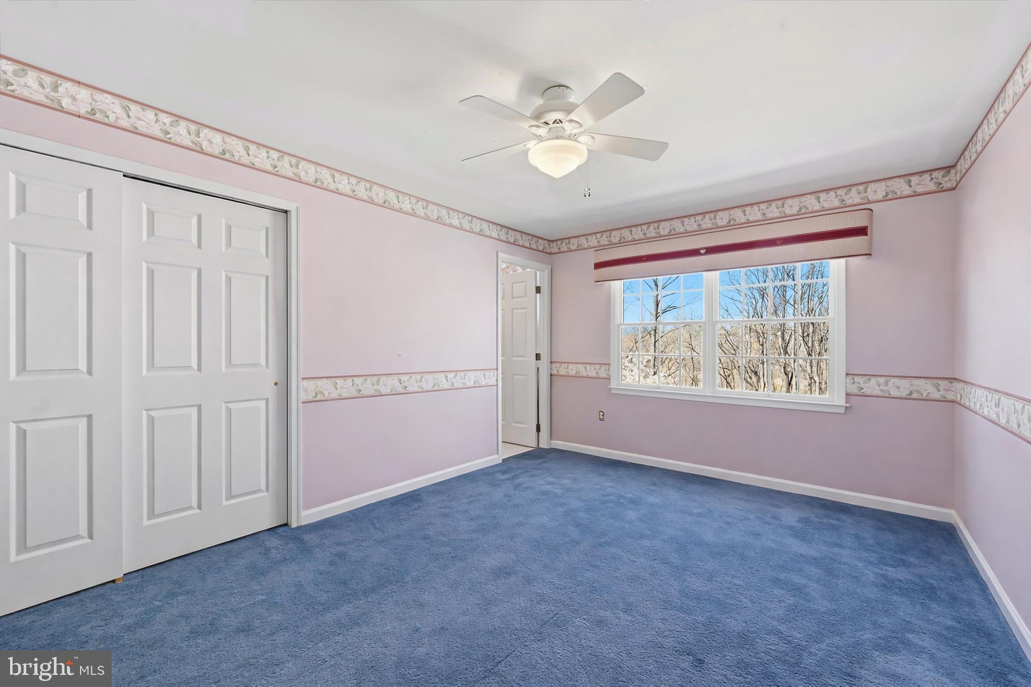 LAKERIDGE - Residential