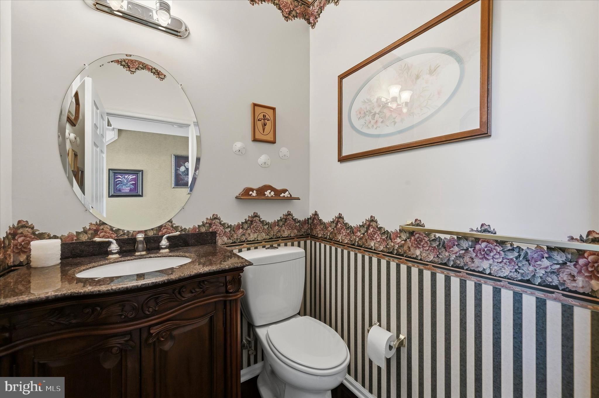 LAKERIDGE - Residential