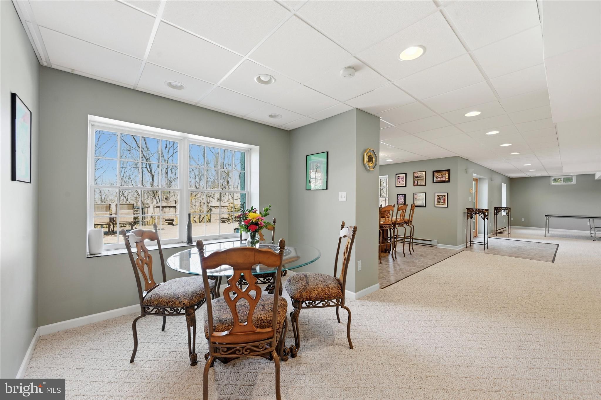 LAKERIDGE - Residential