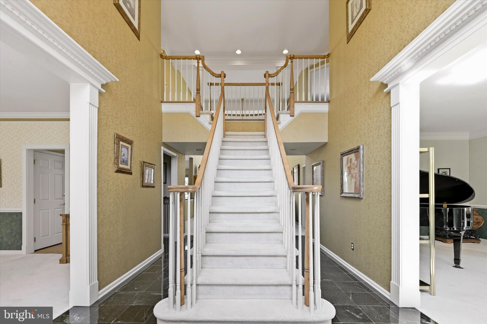 LAKERIDGE - Residential