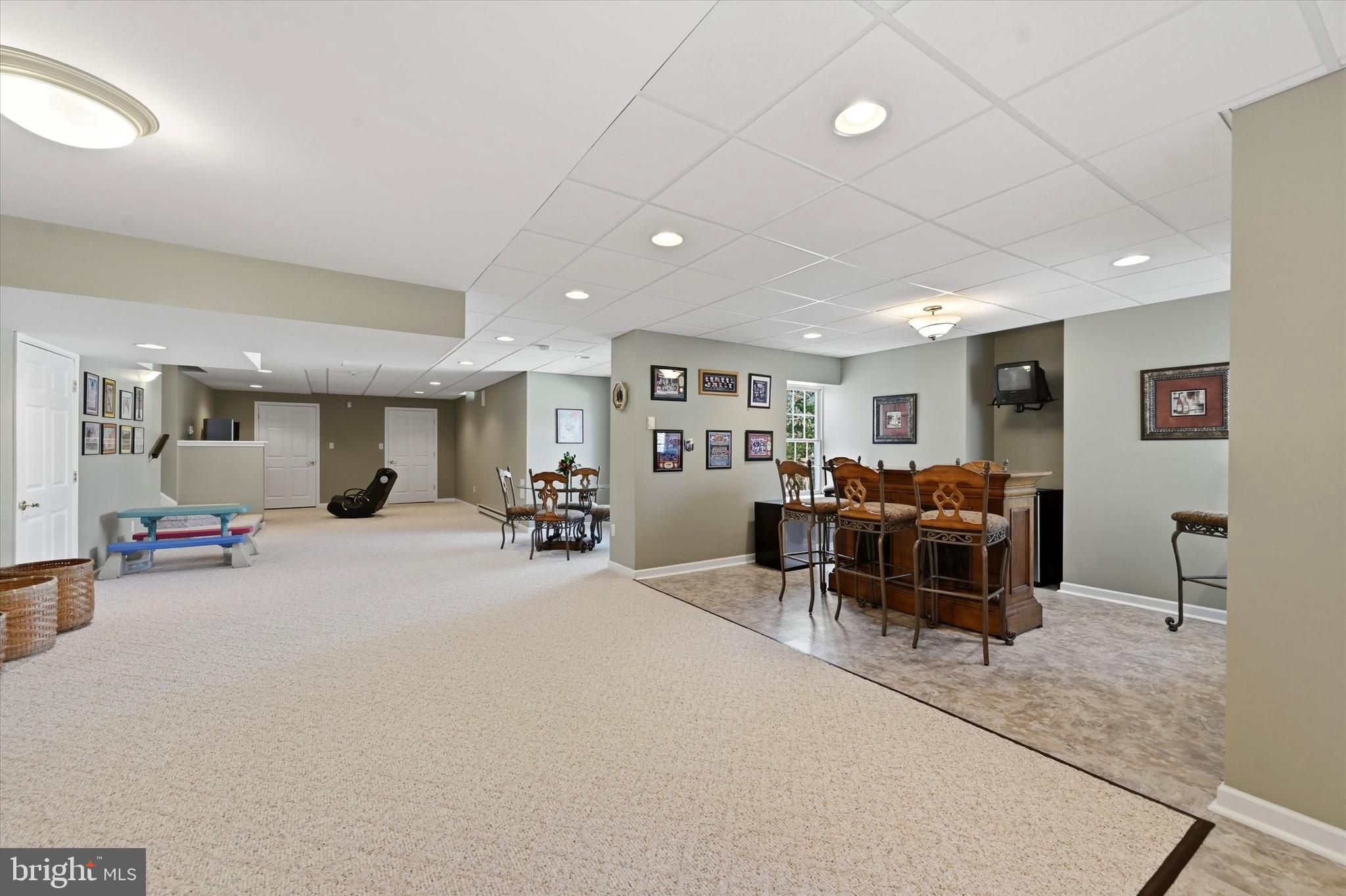 LAKERIDGE - Residential