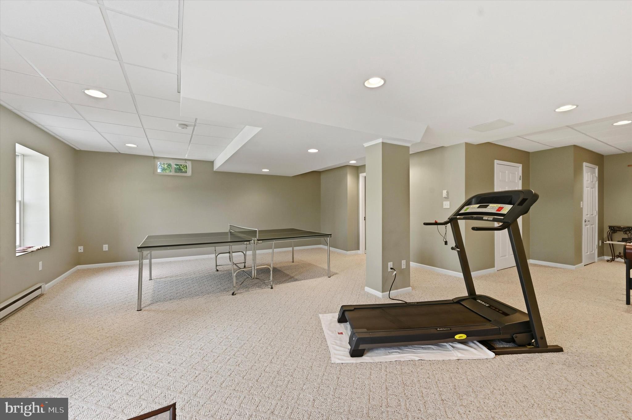 LAKERIDGE - Residential