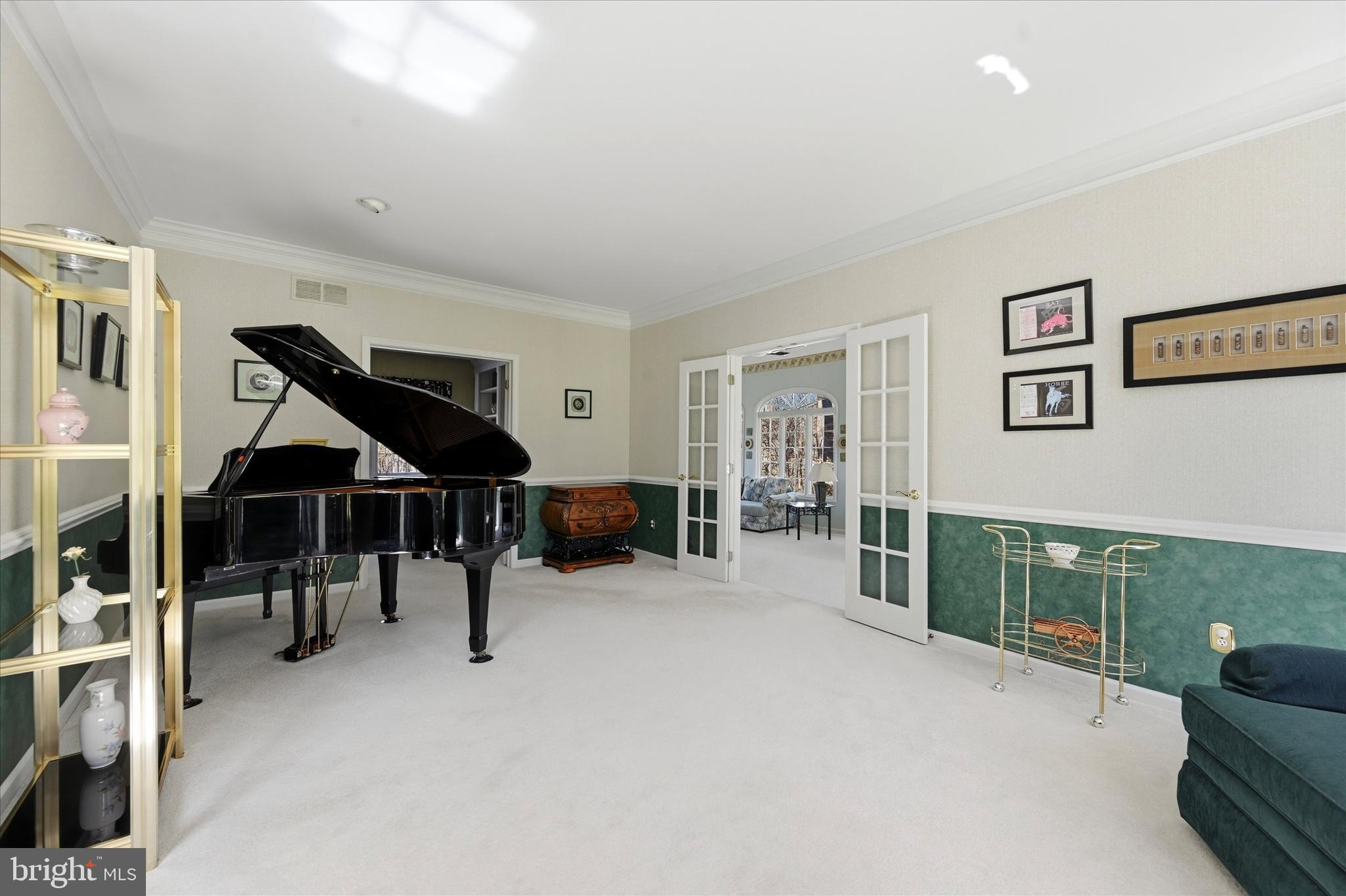 LAKERIDGE - Residential