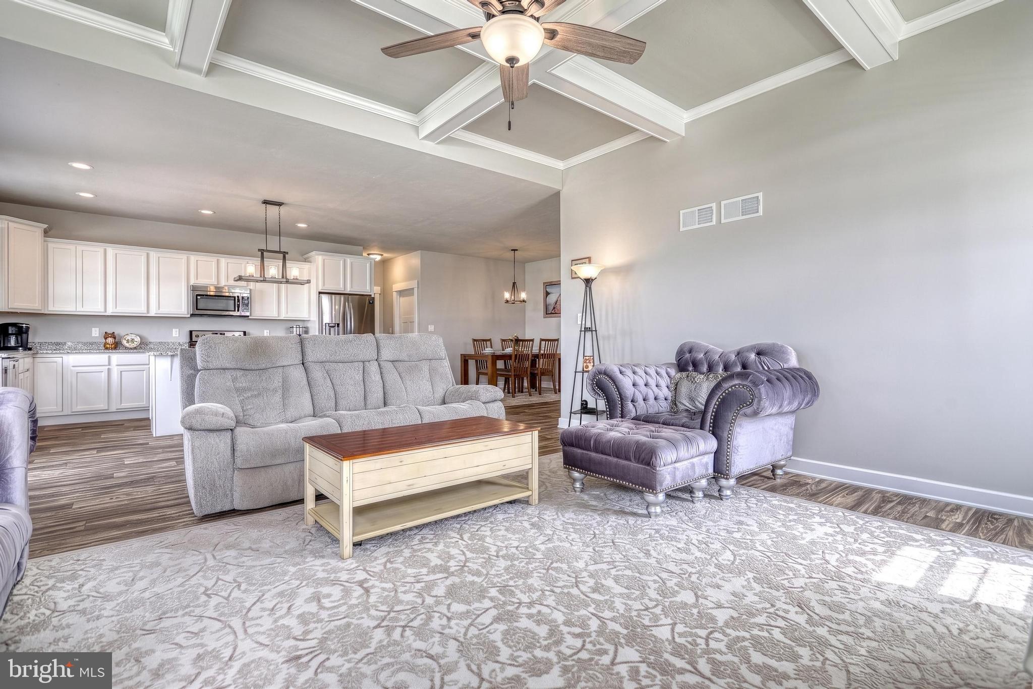 HIGH POINTE SOUTH - Residential