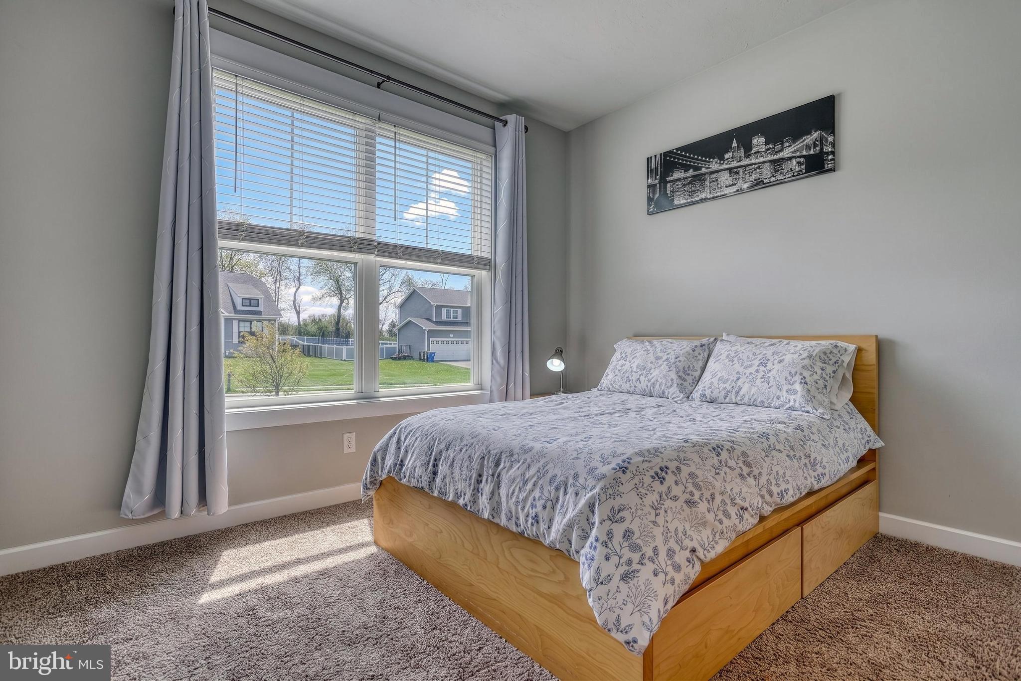 HIGH POINTE SOUTH - Residential