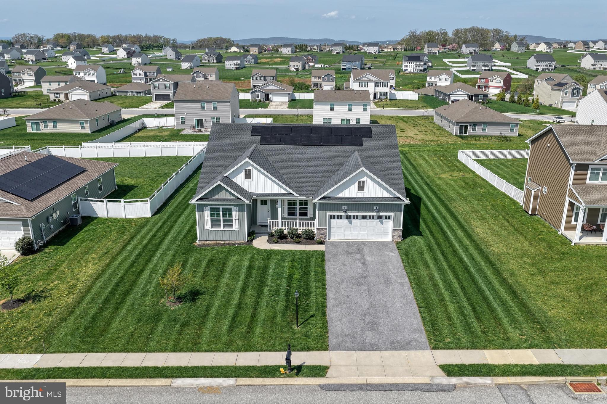 HIGH POINTE SOUTH - Residential