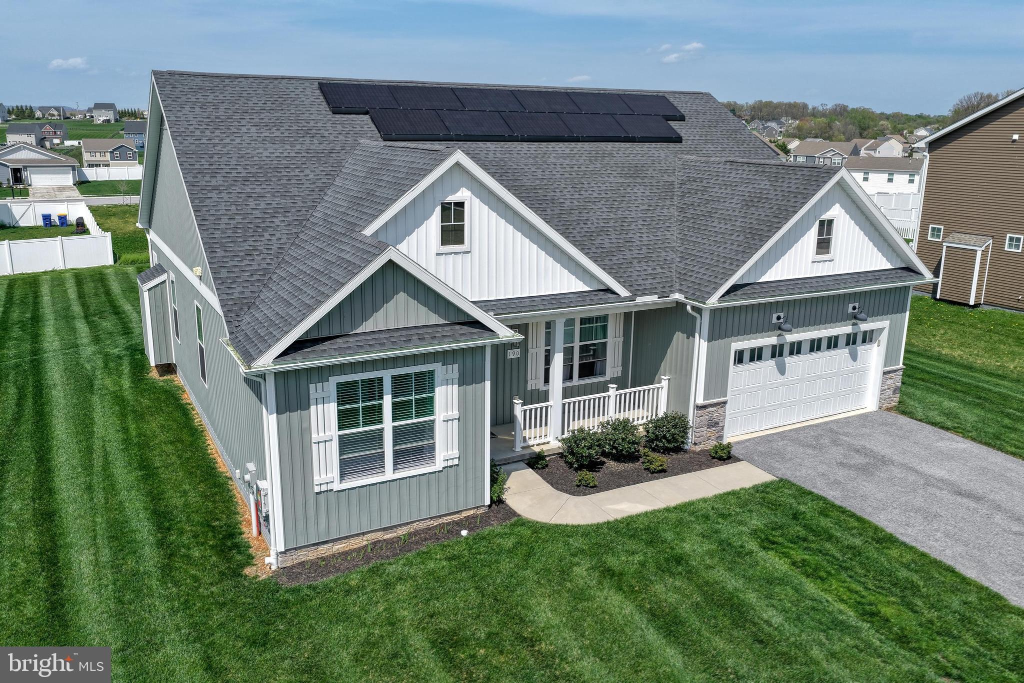 HIGH POINTE SOUTH - Residential