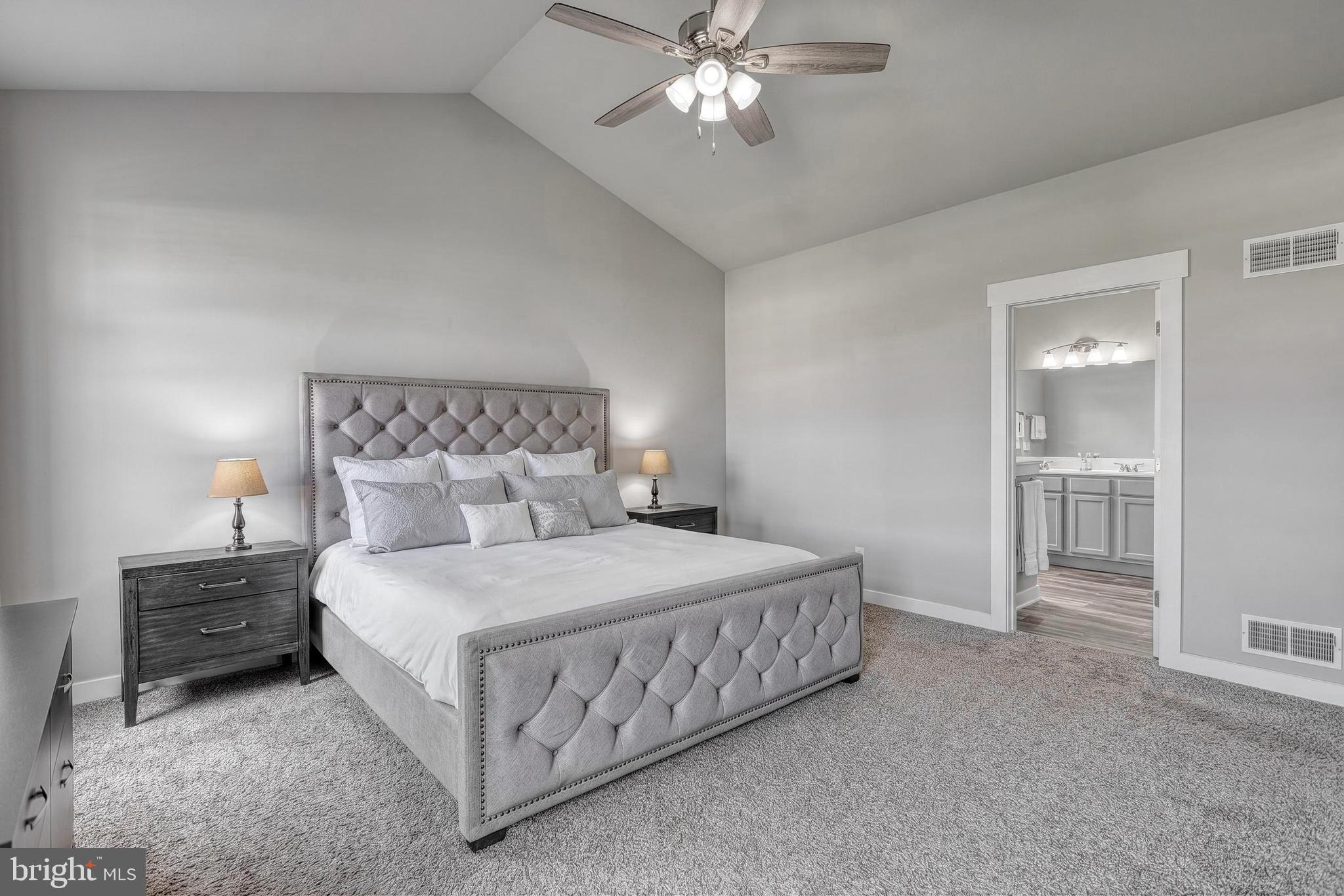 HIGH POINTE SOUTH - Residential