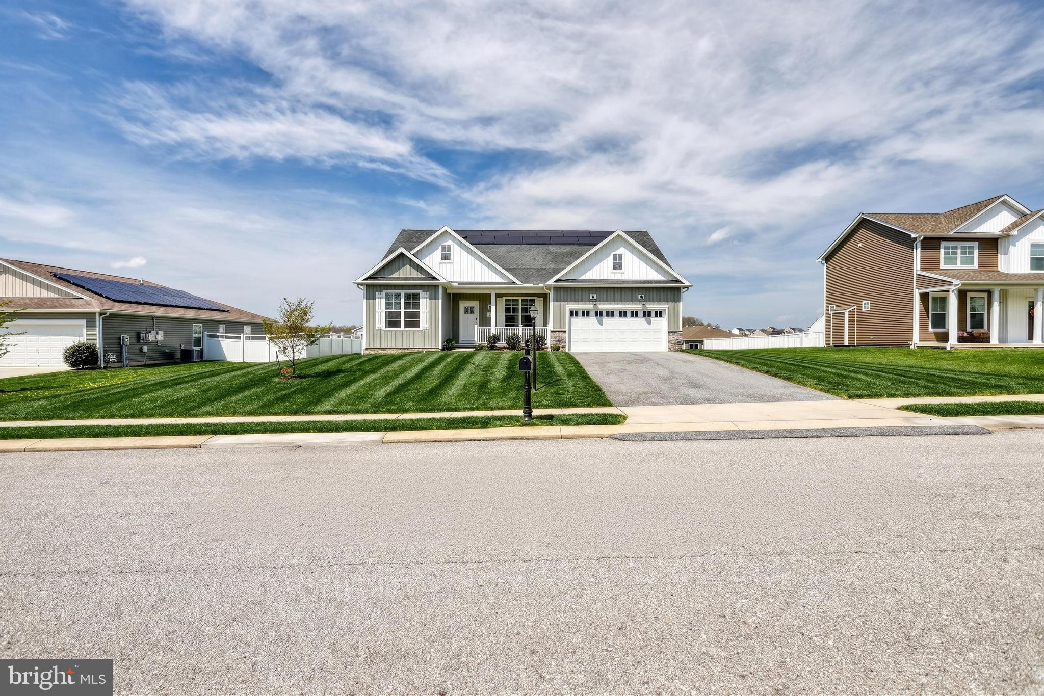 HIGH POINTE SOUTH - Residential