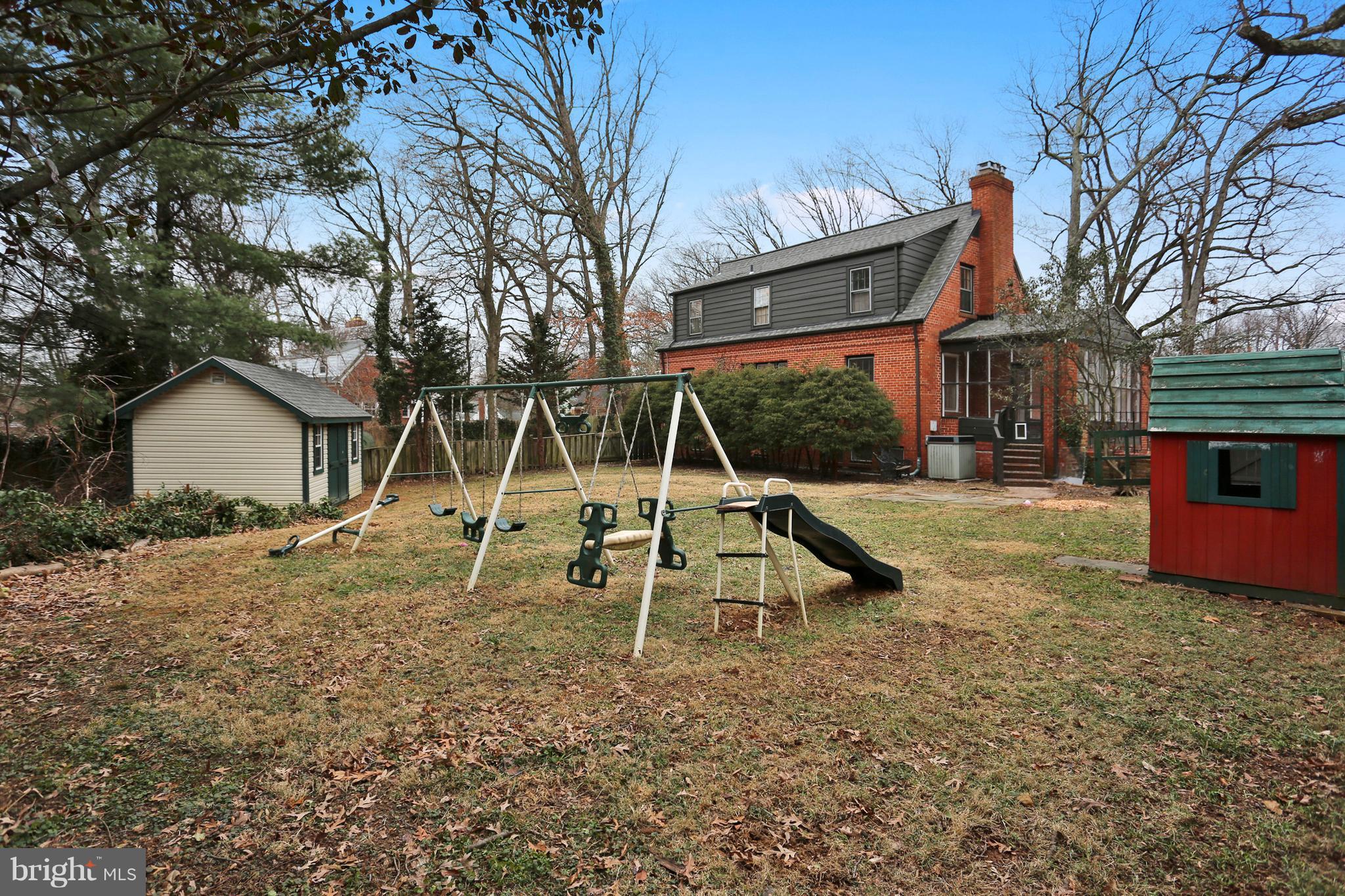 HILLANDALE - Residential